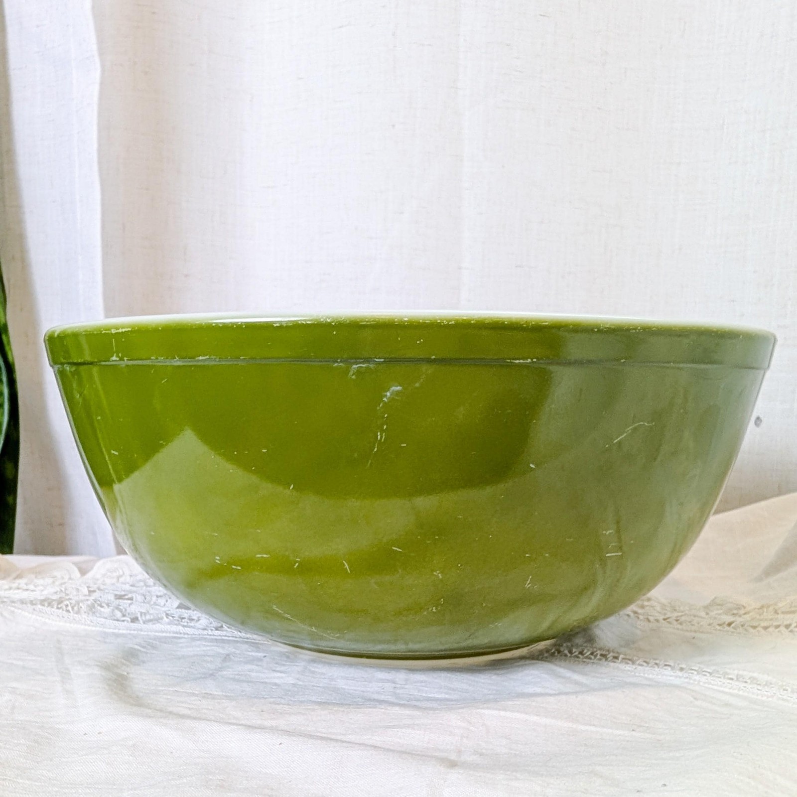 Vintage Pyrex Mixing Bowl Large #404 Verde Green