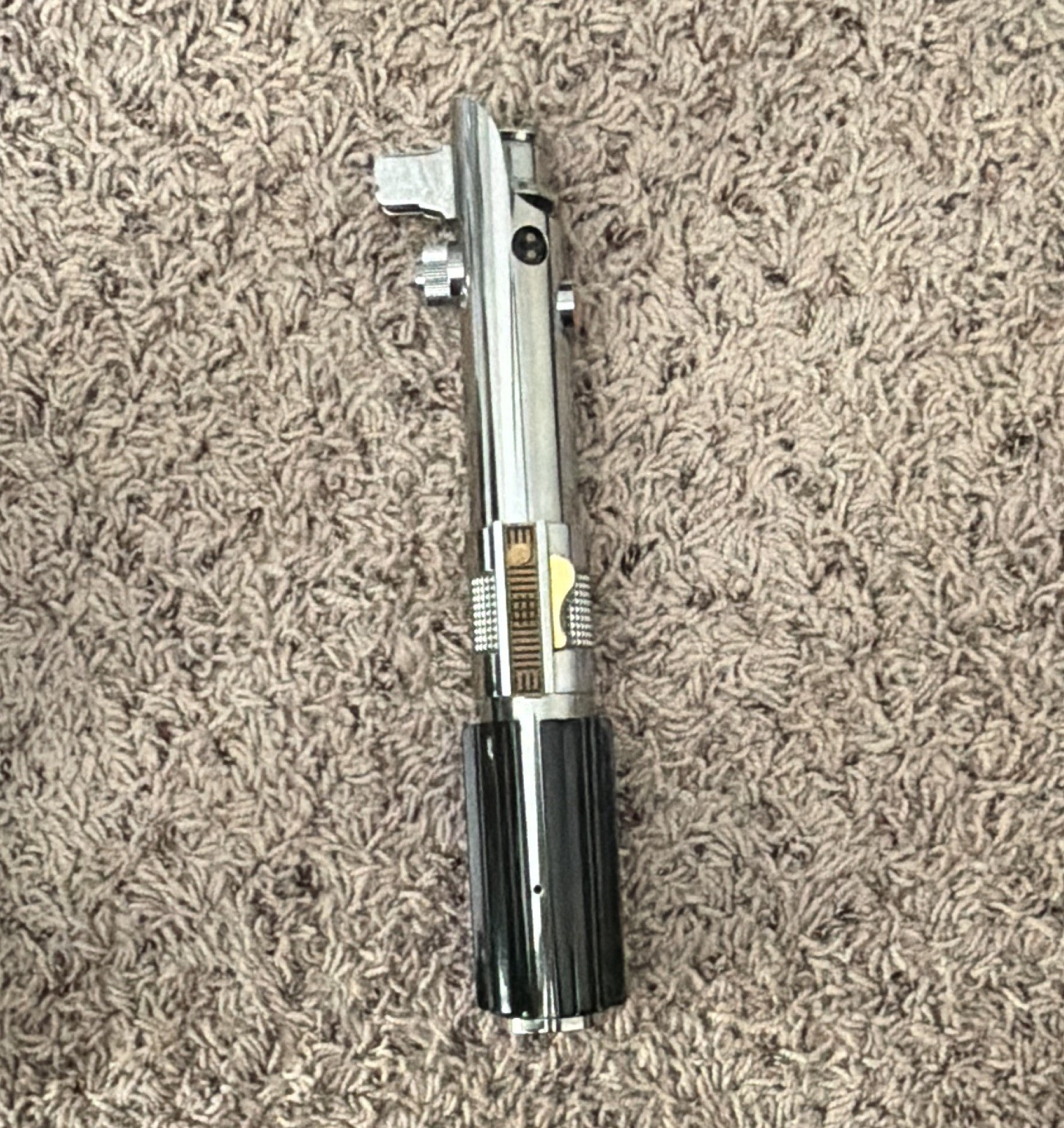 Star Wars Luke Skywalker Lightsaber Replica Hilt - Silver/Black