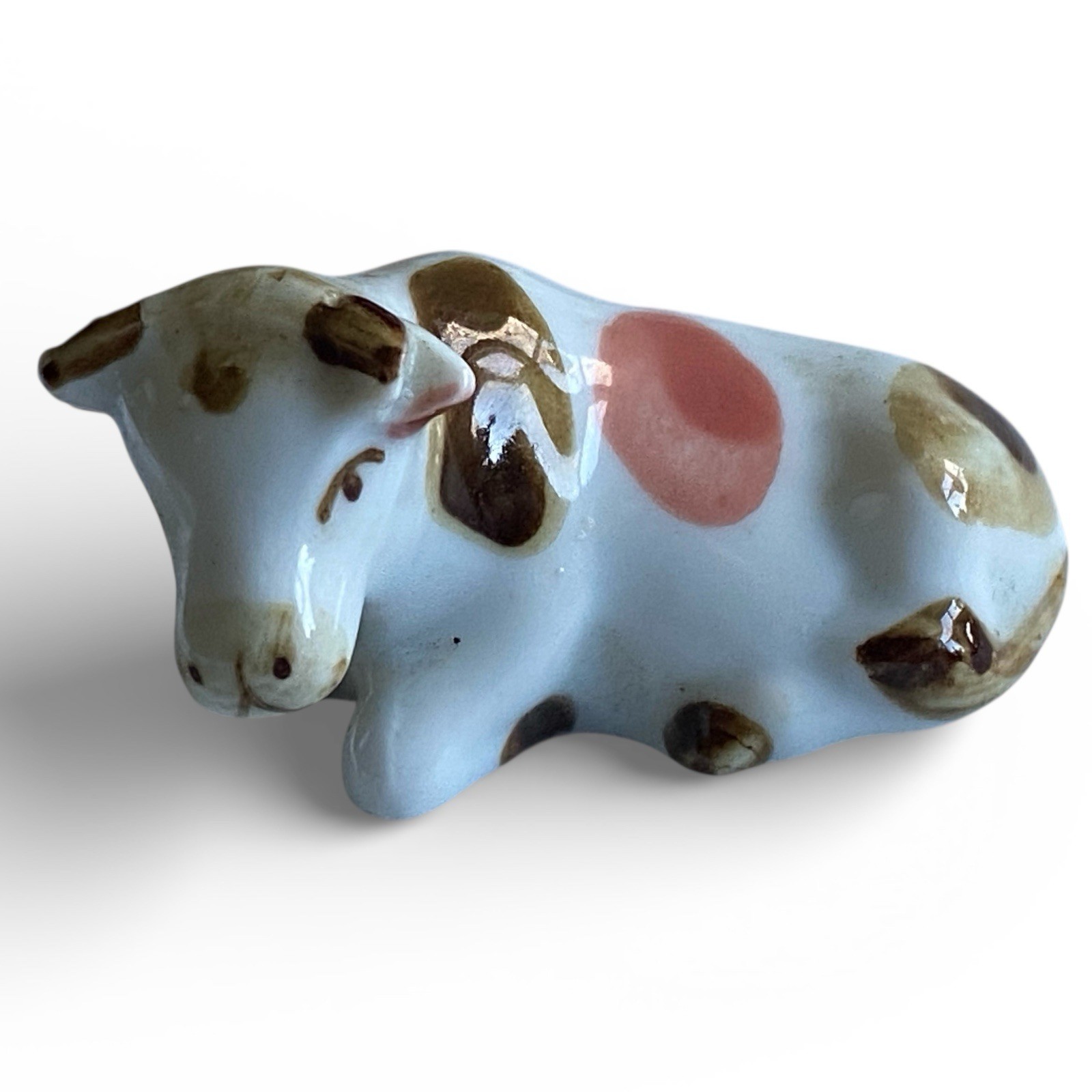 CUTE Vintage Mini Spotted Cow Figurine Porcelain Ceramic Laying Resting Spots