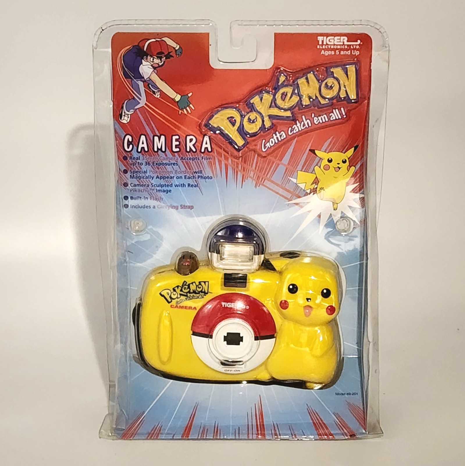 Vintage 1999 Tiger Electronics: Pokemon - Pikachu 35mm Flash Film Camera NIB HTF