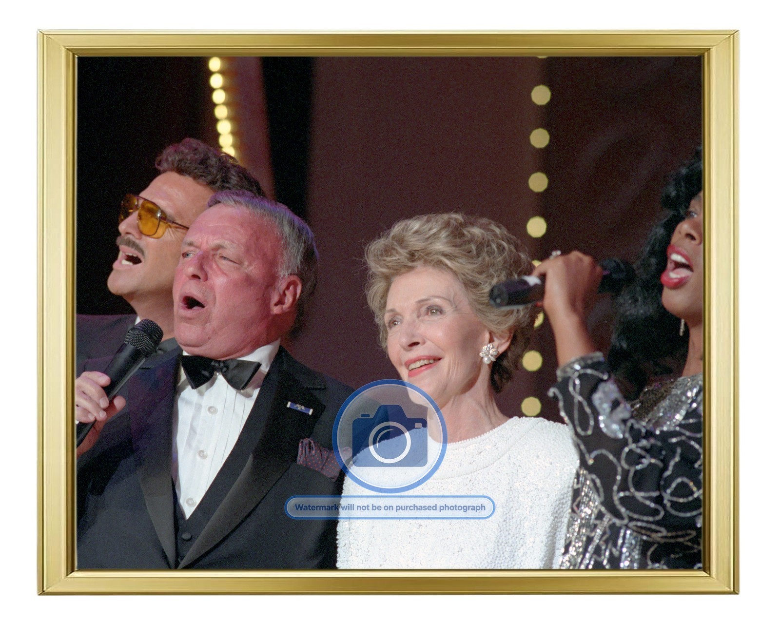 FRANK SINATRA DONNA SUMMER NANCY REAGAN SINGING 1980S 8X10 GOLD FRAMED PHOTO