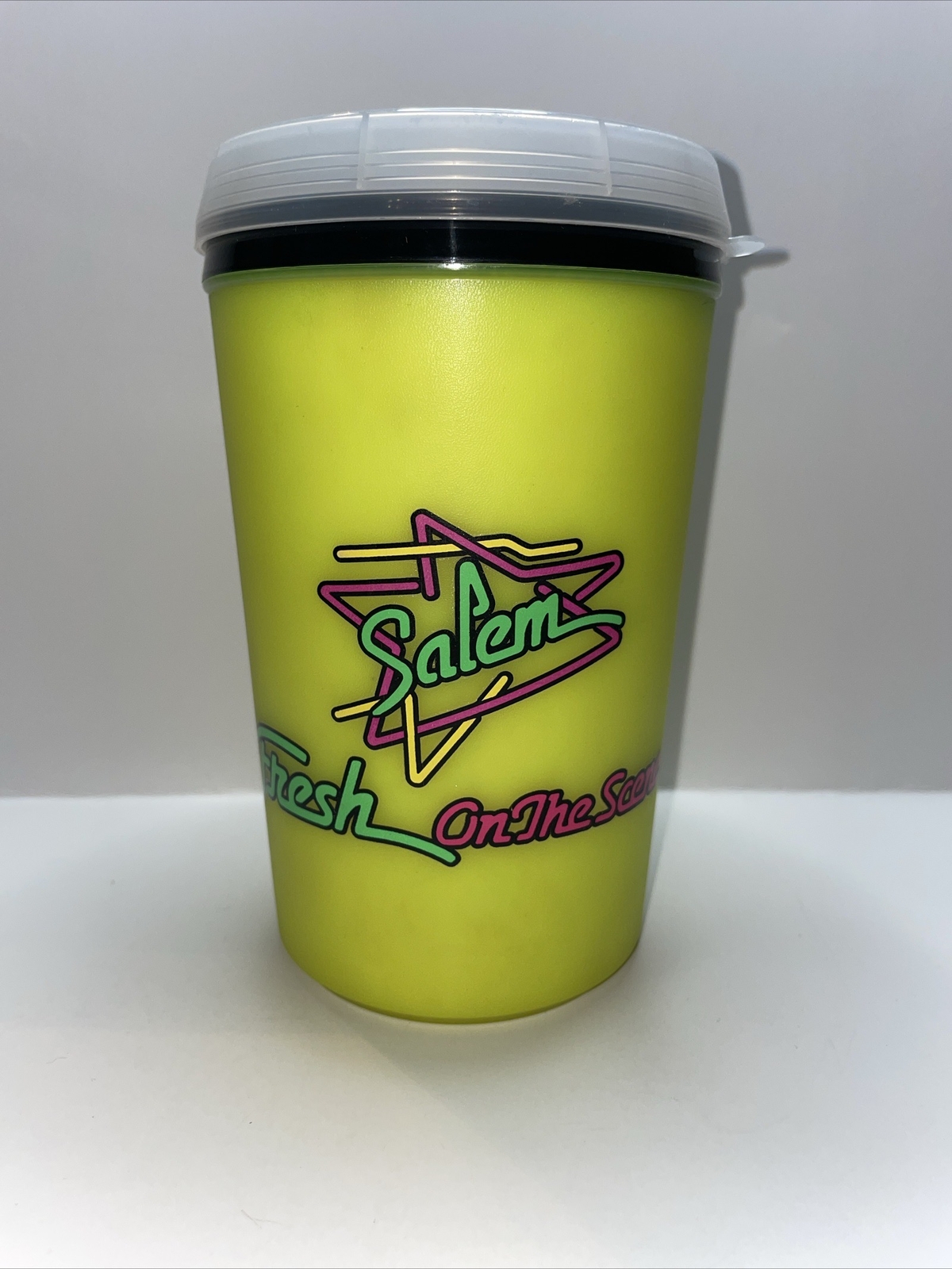 Vintage Salem fresh on the scene Aladdin travel mug Vintage Salem fresh on the scene Aladdin travel mug
