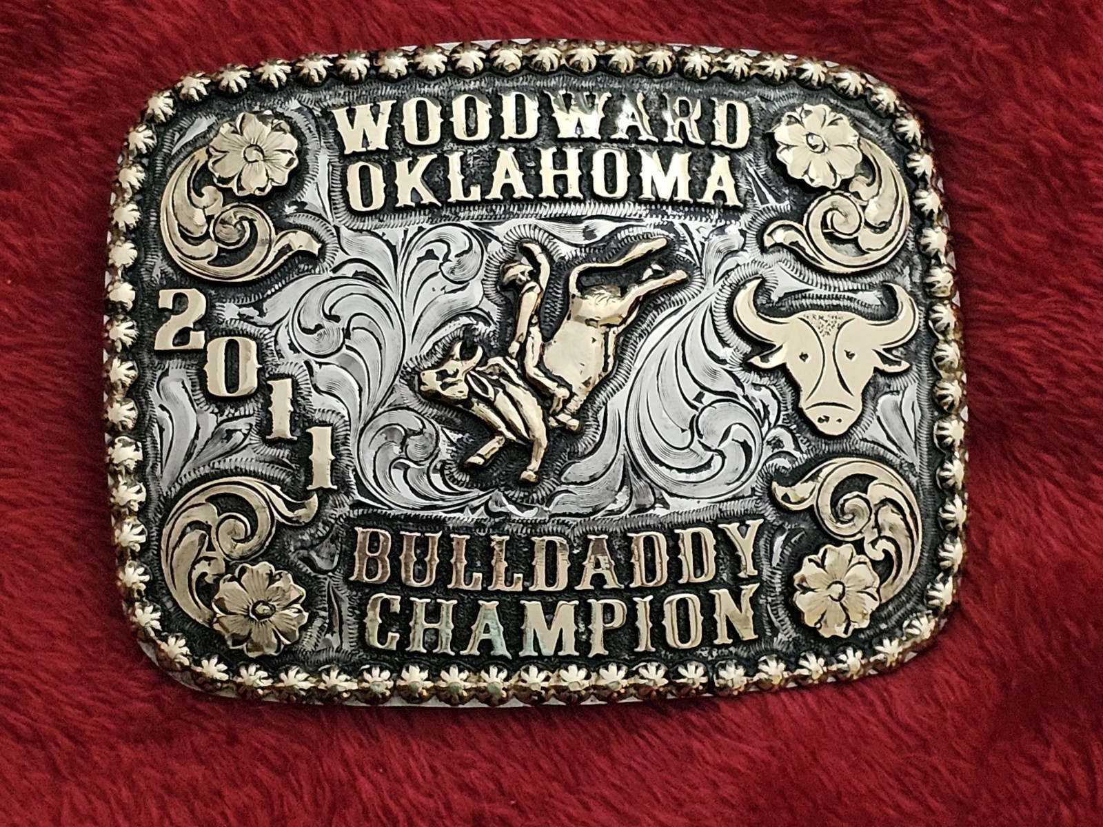 Bull Riding☆X~TREME☆2011☆RODEO CHAMPION TROPHY BUCKLE☆Woodward Oklahoma☆RARE☆578