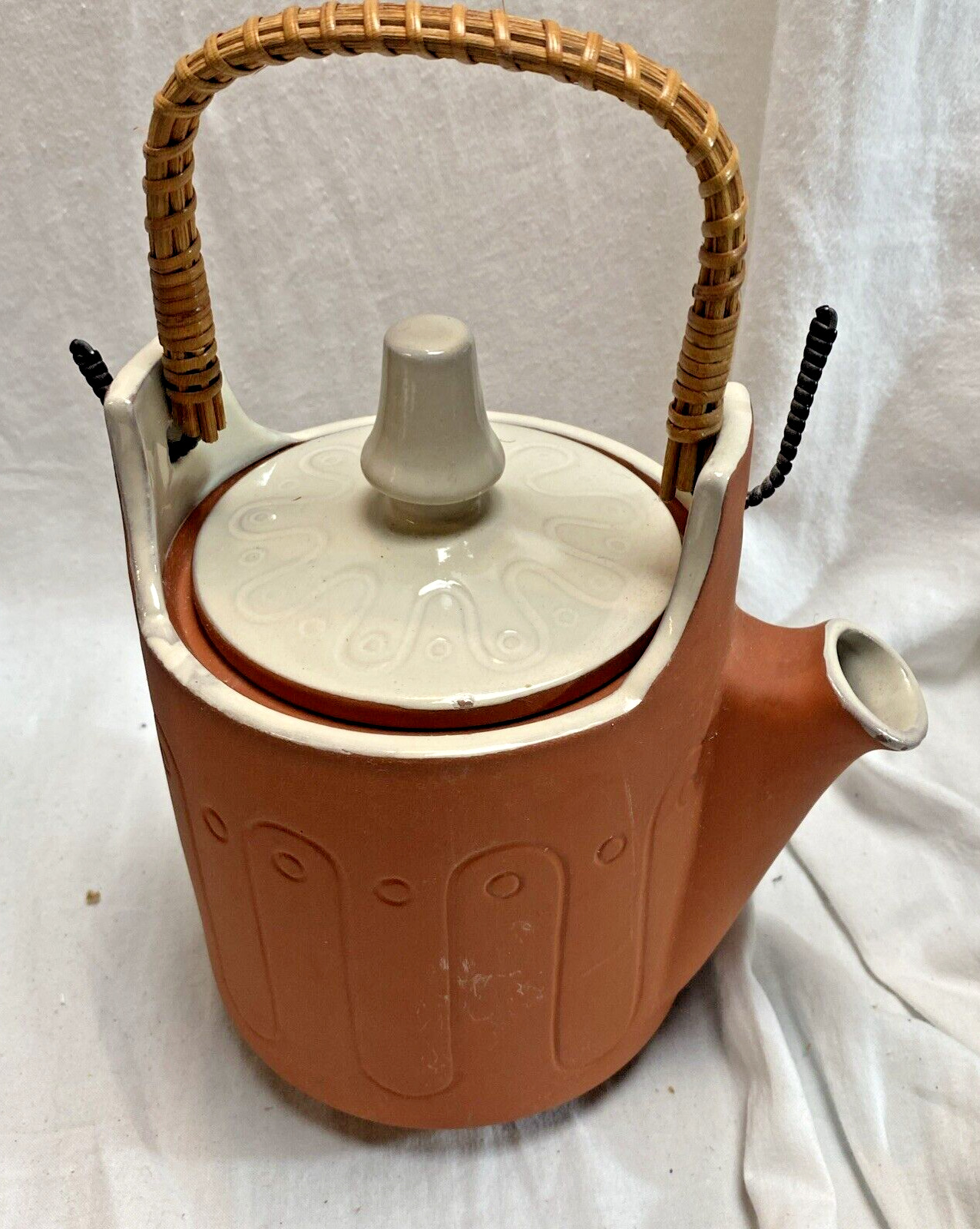 VINTAGE JAPAN TERRA COTTA TEAPOT WITH STRAW HANDLE