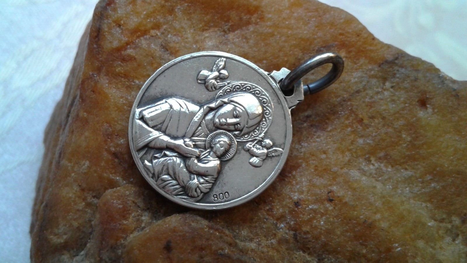 VINTAGE c. 1960-70s SOLID SILVER 800 CATHOLIC MEDAL OUR MOTHER OF PERPETUAL HELP