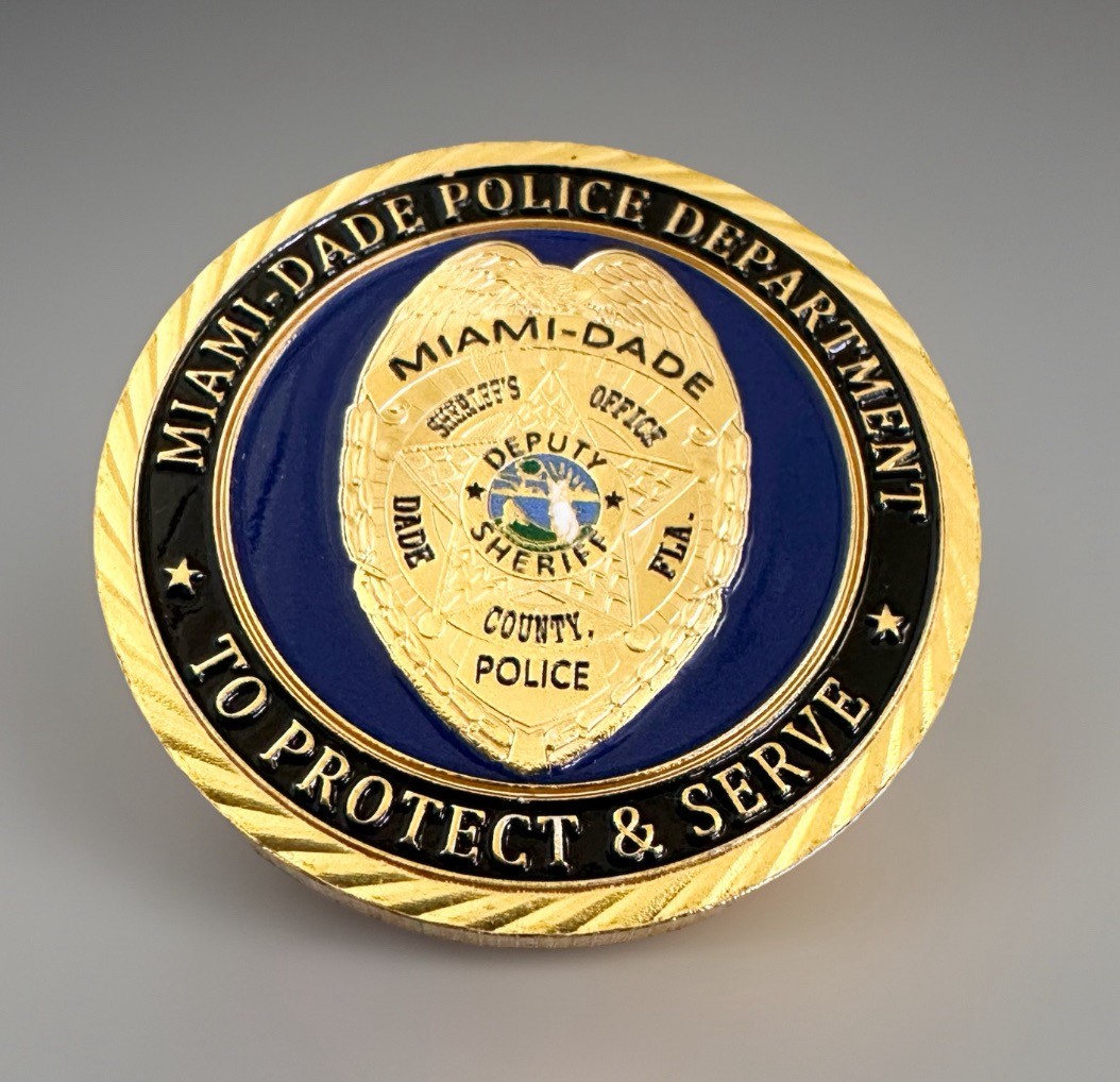 MIAMI-DADE Police Dept. Challenge Coin ·IN STOCK· ·FAST SHIPPING· ·NEW· MIAMI-DADE Police Dept. Challenge Coin ·IN STOCK· ·FAST SHIPPING· ·NEW·