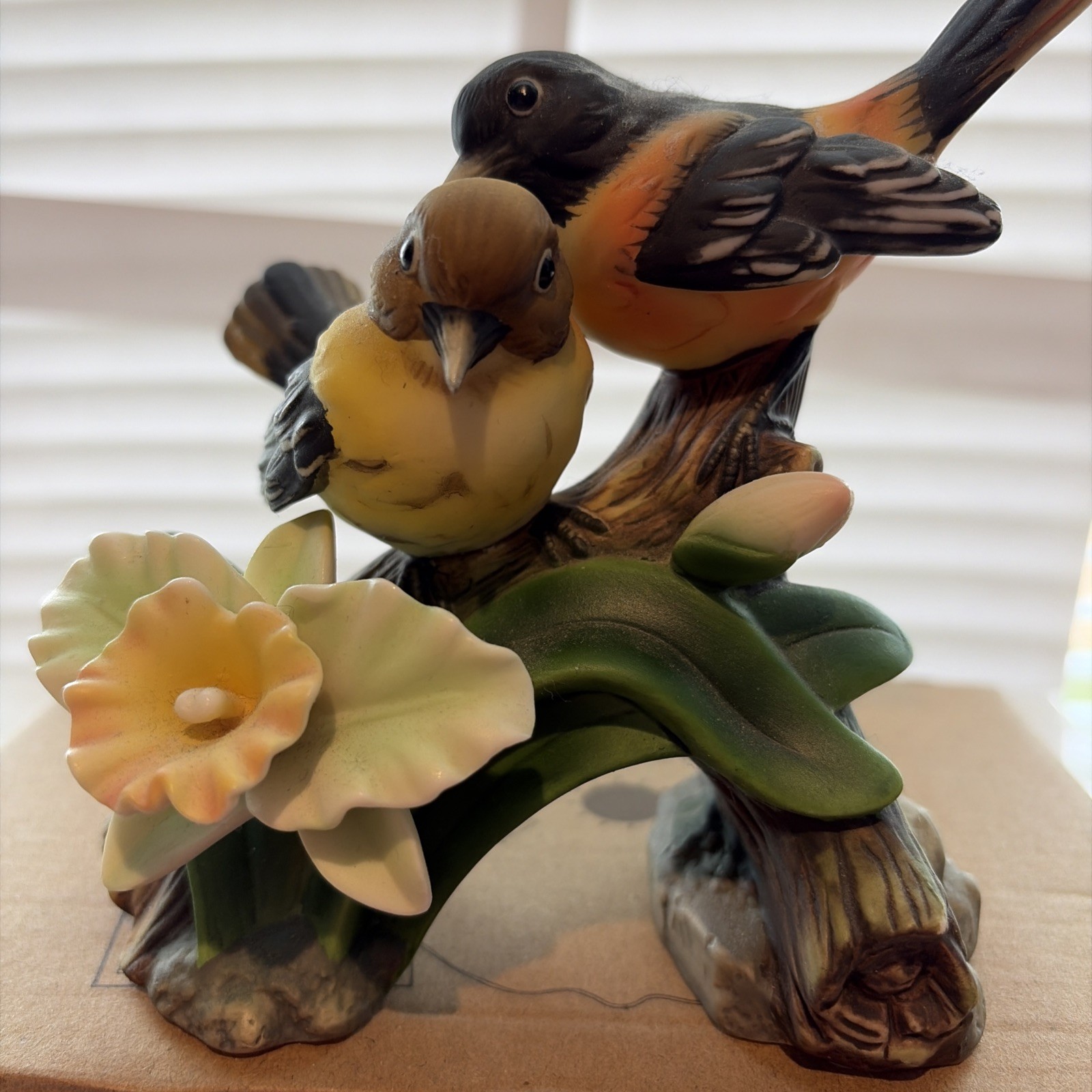 Goldfinch Bird statues figurine