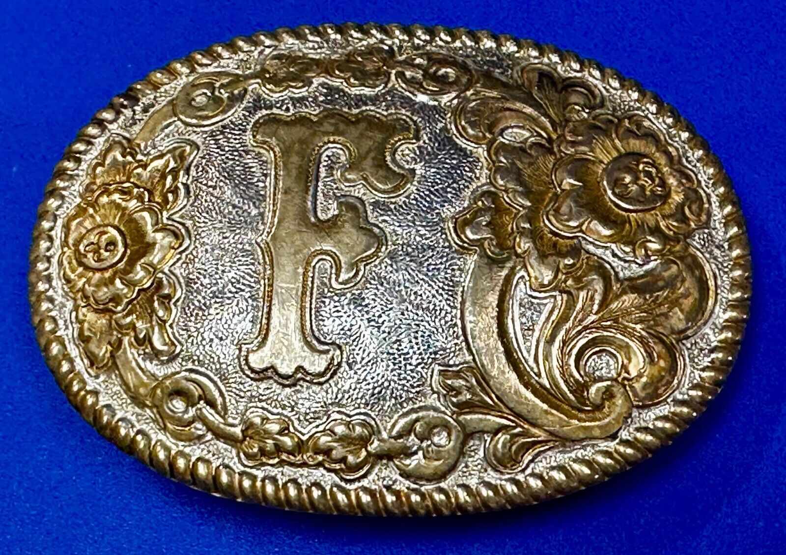 Initial Letter F Vtg. Flower Swirl Rope Border Two Tone Belt Buckle by Crumrine