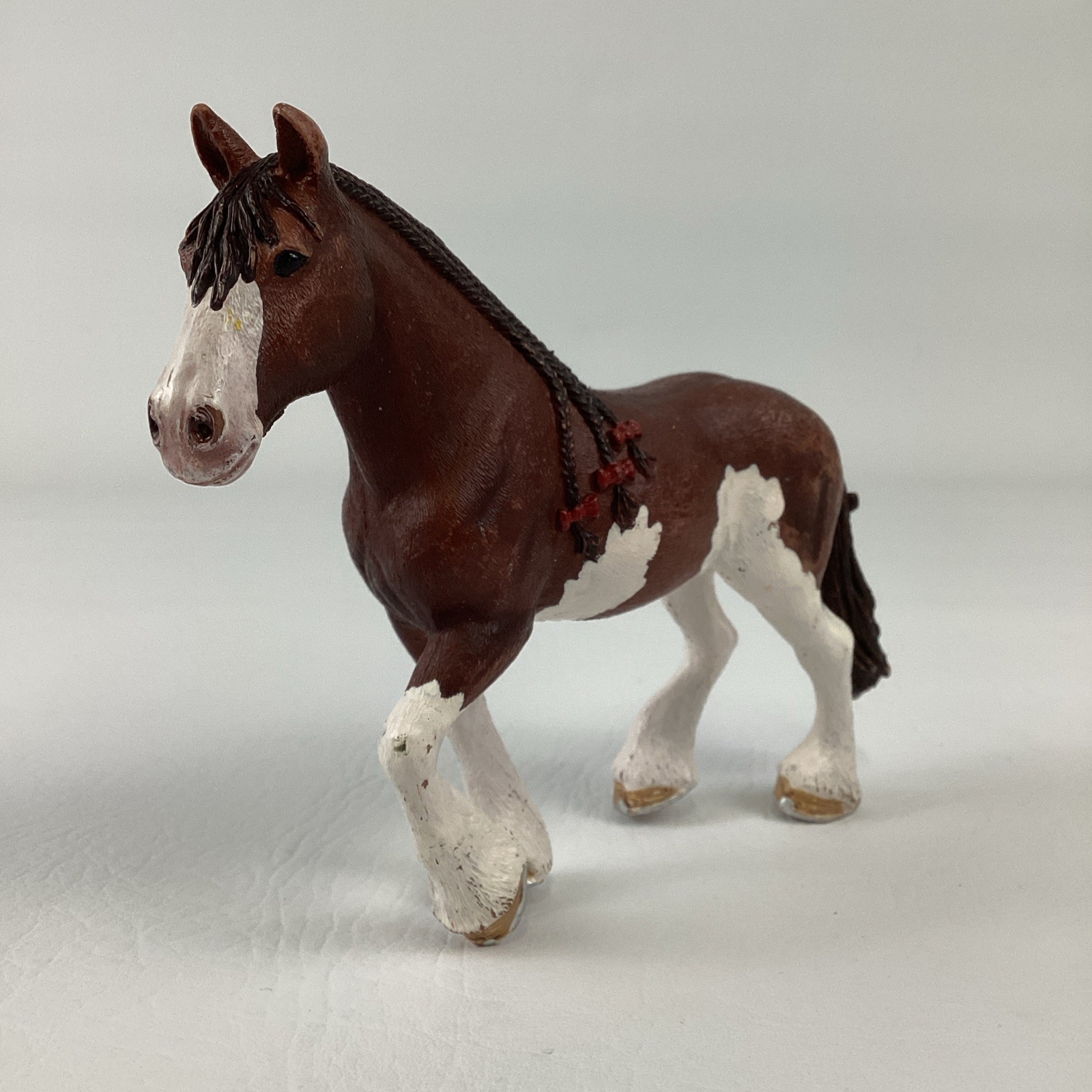 Schleich Clydesdale Draft Horse Brown White Braided Mane Figure Realistic 2015
