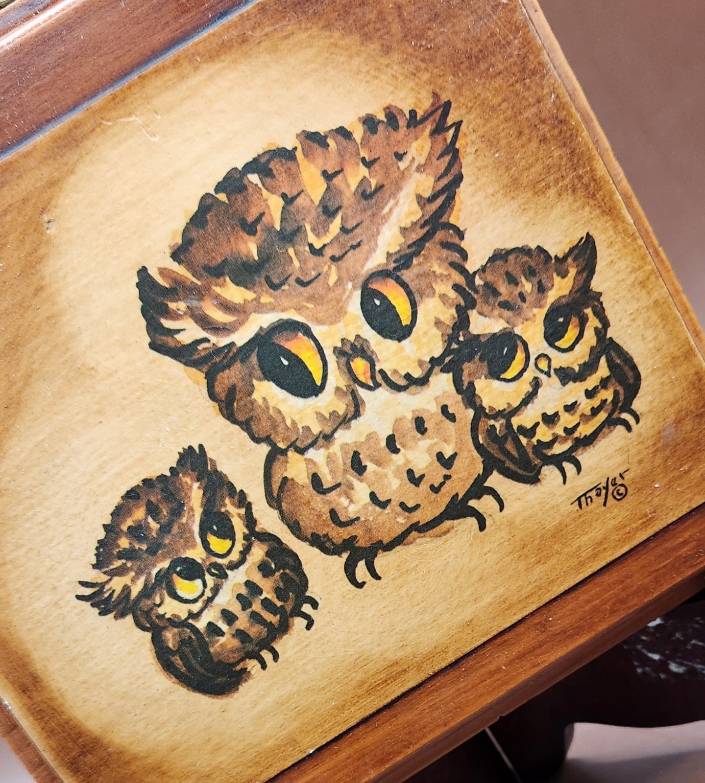 Vintage Lois Mae Thayer Signed Owl Family Wood Plaque 5.5