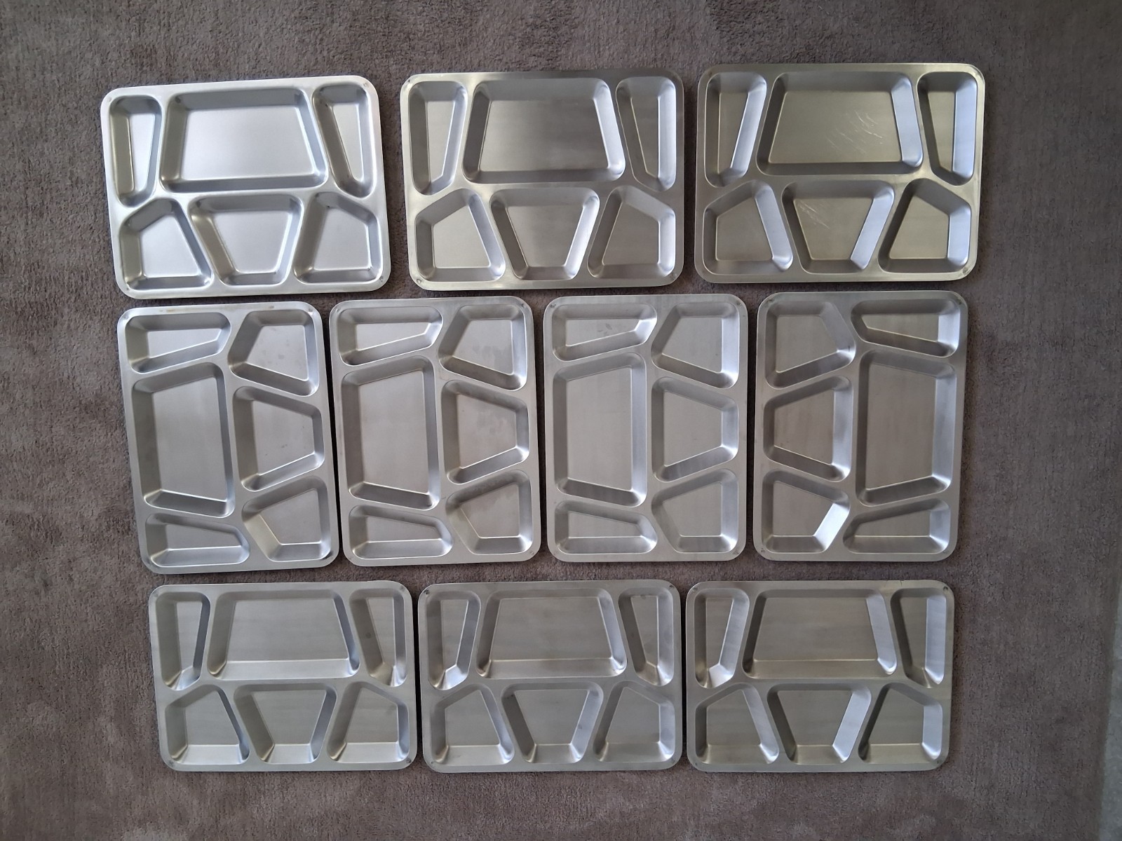 Lot of 10 Metal Cafeteria Food Tray School Military Hospital Kid Lunch Trays