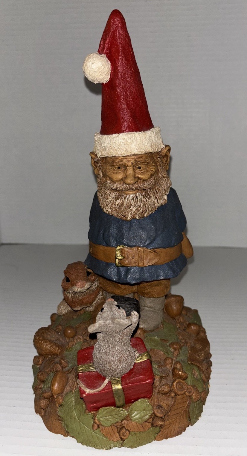 Excellent  Tom Clark “Say Christmas” Mouse Taking Picture Of Santa- Cairn Studio
