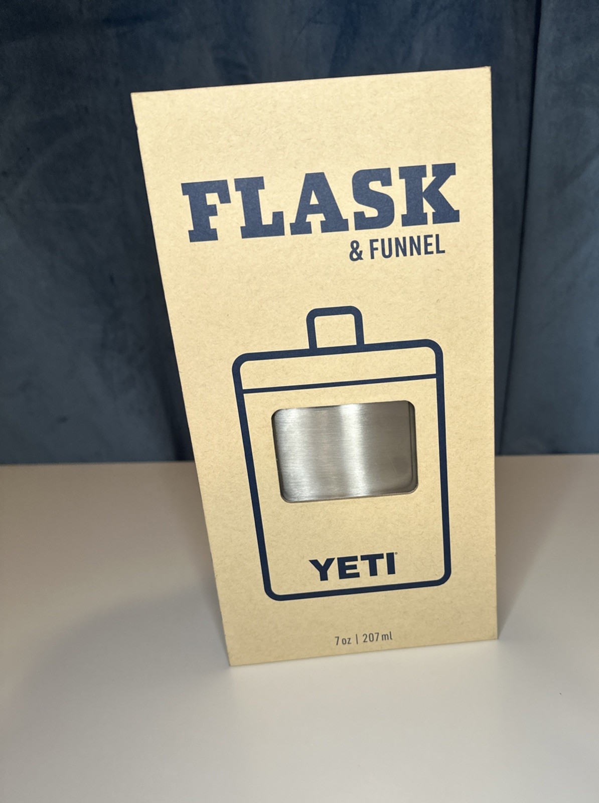 YETI Flask & Funnel - RARE & SOLD OUT - Limited Release - Stainless Steel - NEW YETI Flask & Funnel - RARE & SOLD OUT - Limited Release - Stainless Steel - NEW