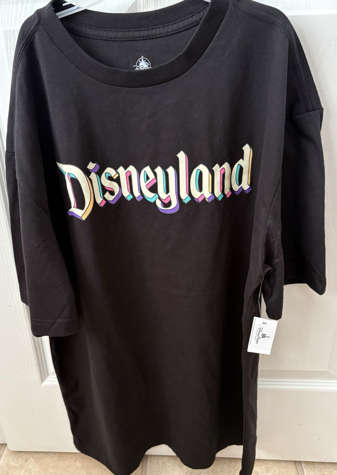 NEW Black Adult (M) Disneyland T-Shirt Colorful Design On Front