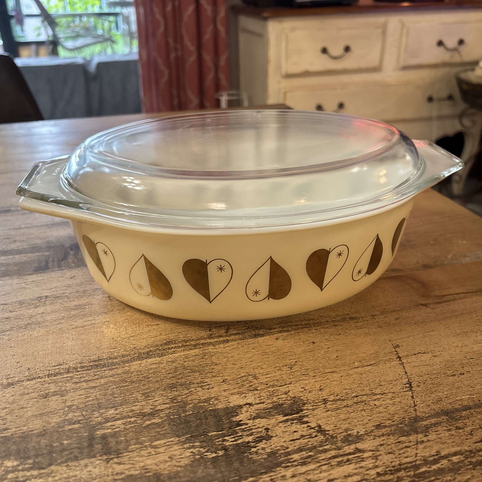1958 Pyrex 2.5 qt. GOLDEN HEARTS Deluxe Cinderella 045 Casserole Promotional+LID