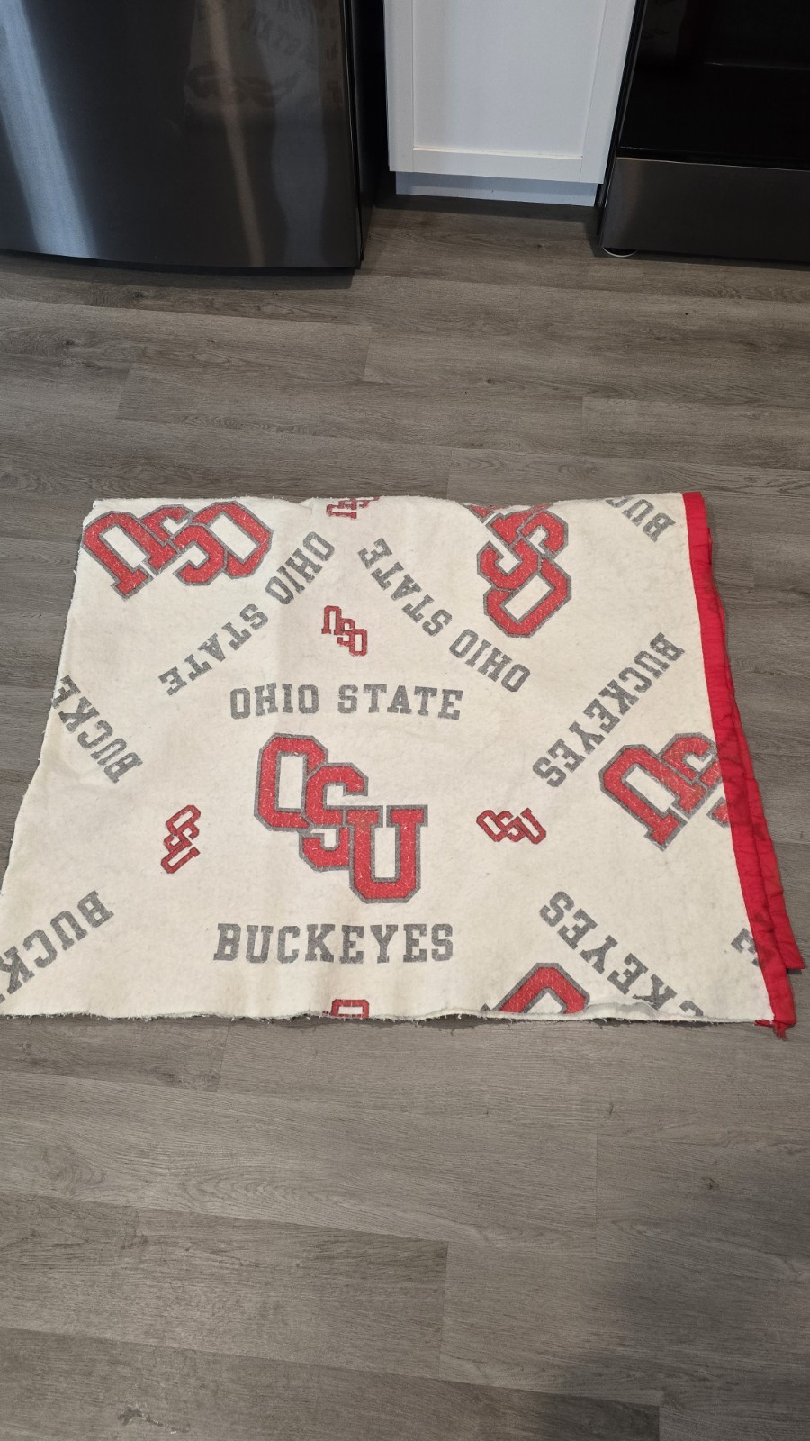 Vintage Ohio State University Buckeyes OSU Satin Trim Blanket 72 Vintage Ohio State University Buckeyes OSU Satin Trim Blanket 72