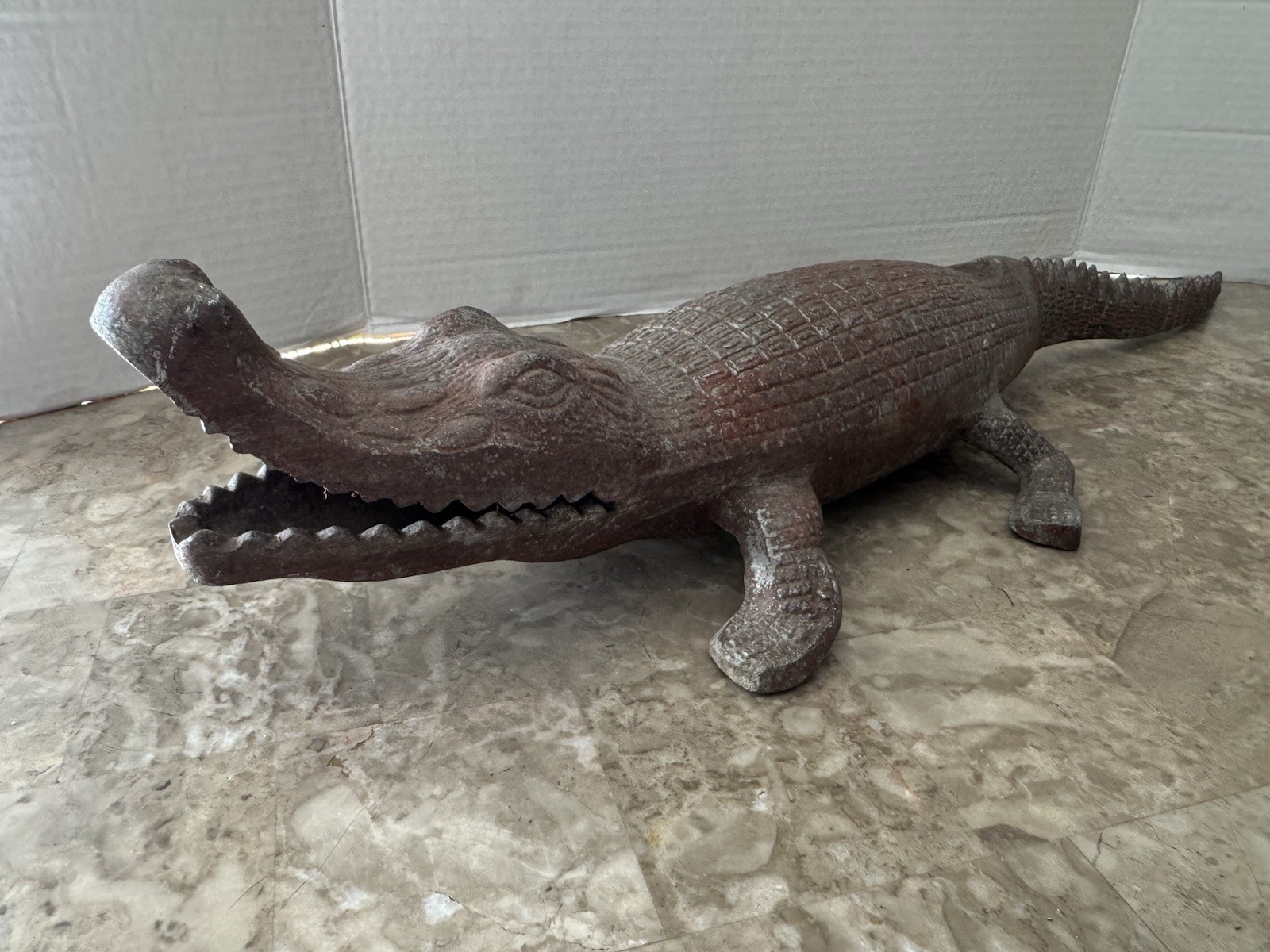 Vintage Cast Metal Iron Alligator Crocodile Sculpture Figure 25\