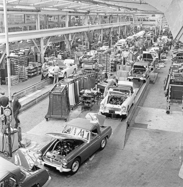 The MG Production line at the BMC factory in Abingdon 23rd March 1- Old Photo 6