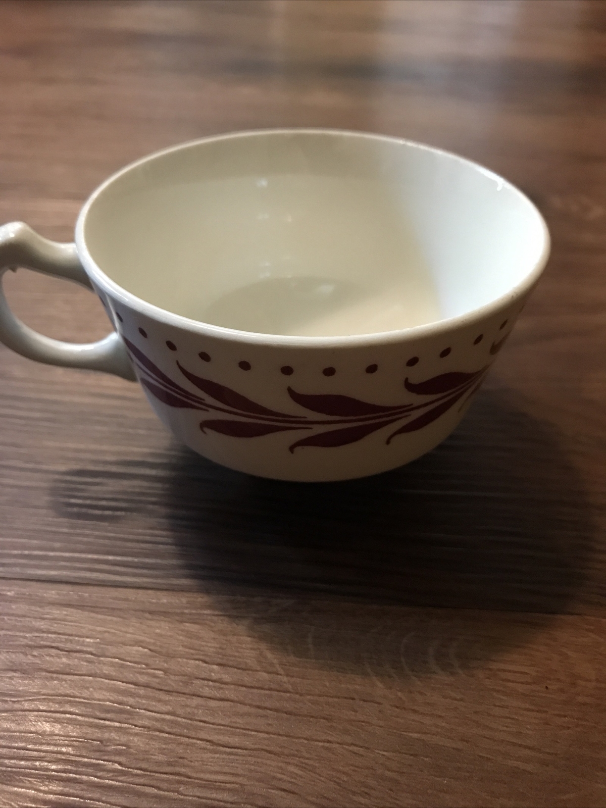 HOMER LAUGHLIN USA RED HEMLOCK VINTAGE DINNERWARE TEA CUP LEAF PATTERN 