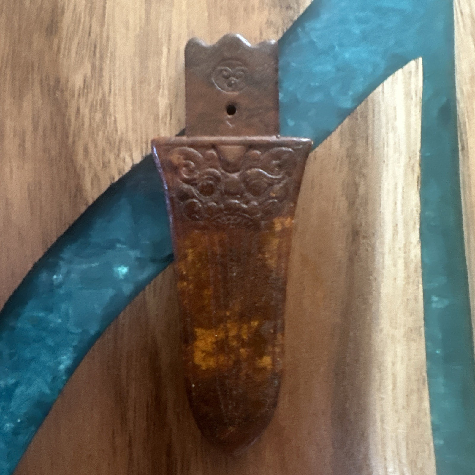 Excellent Chinese Old Jade Hand Carved *FengShui* Weapon Pendant Excellent Chinese Old Jade Hand Carved *FengShui* Weapon Pendant
