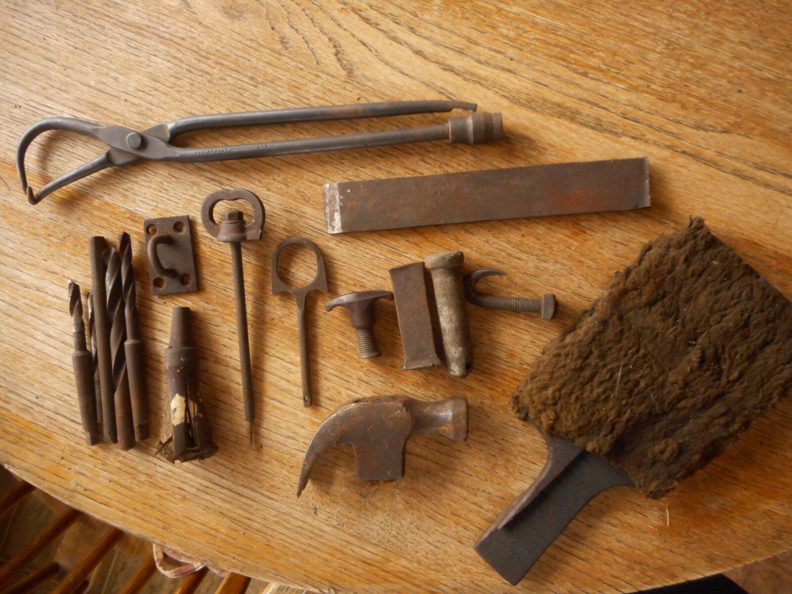Lot of Misc Vintage Antique workshop wood carpenter tools paddle Toolbox find 