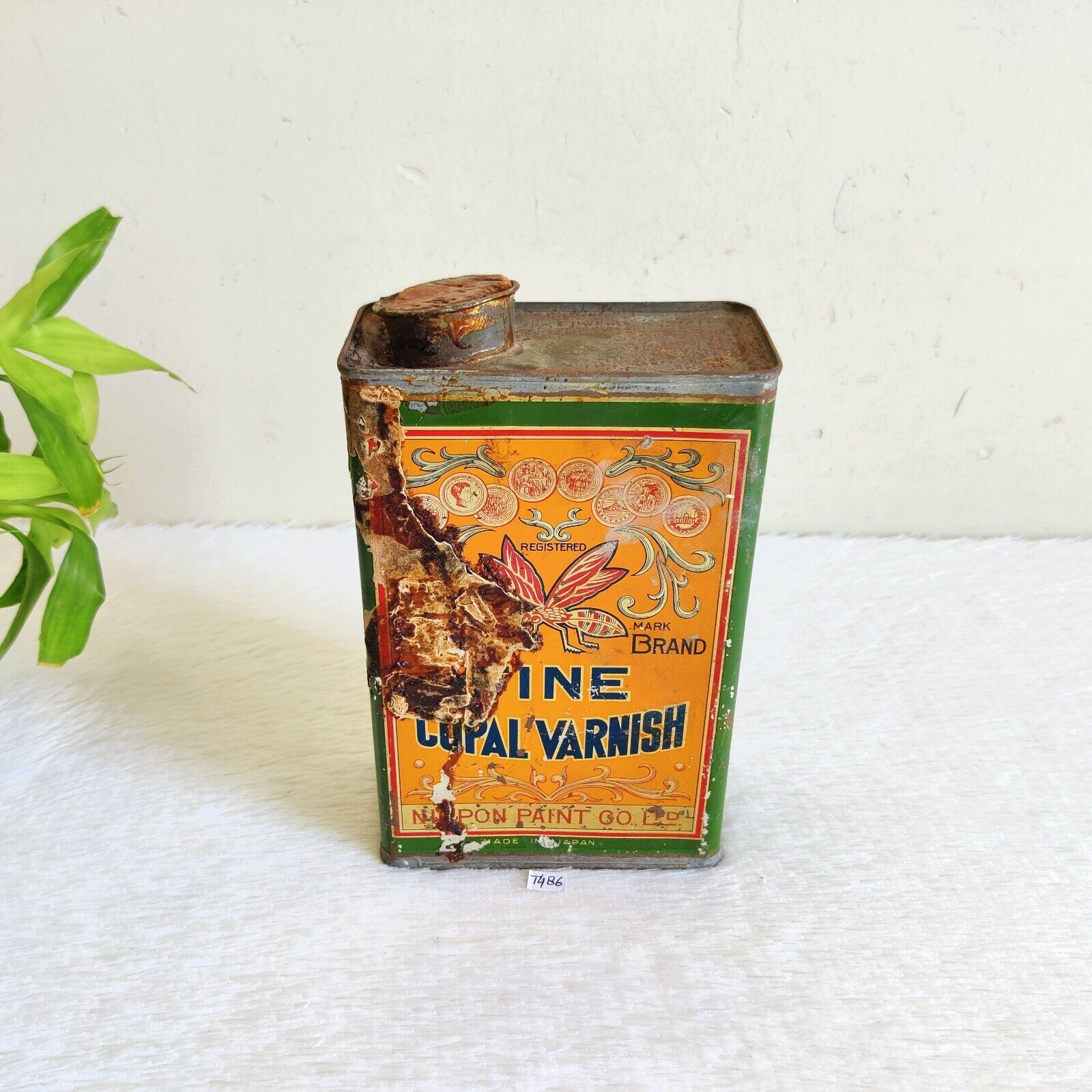 1930s Vintage Bee TM Copal Varnish Nippon Paint Advertising Tin Box Japan T486