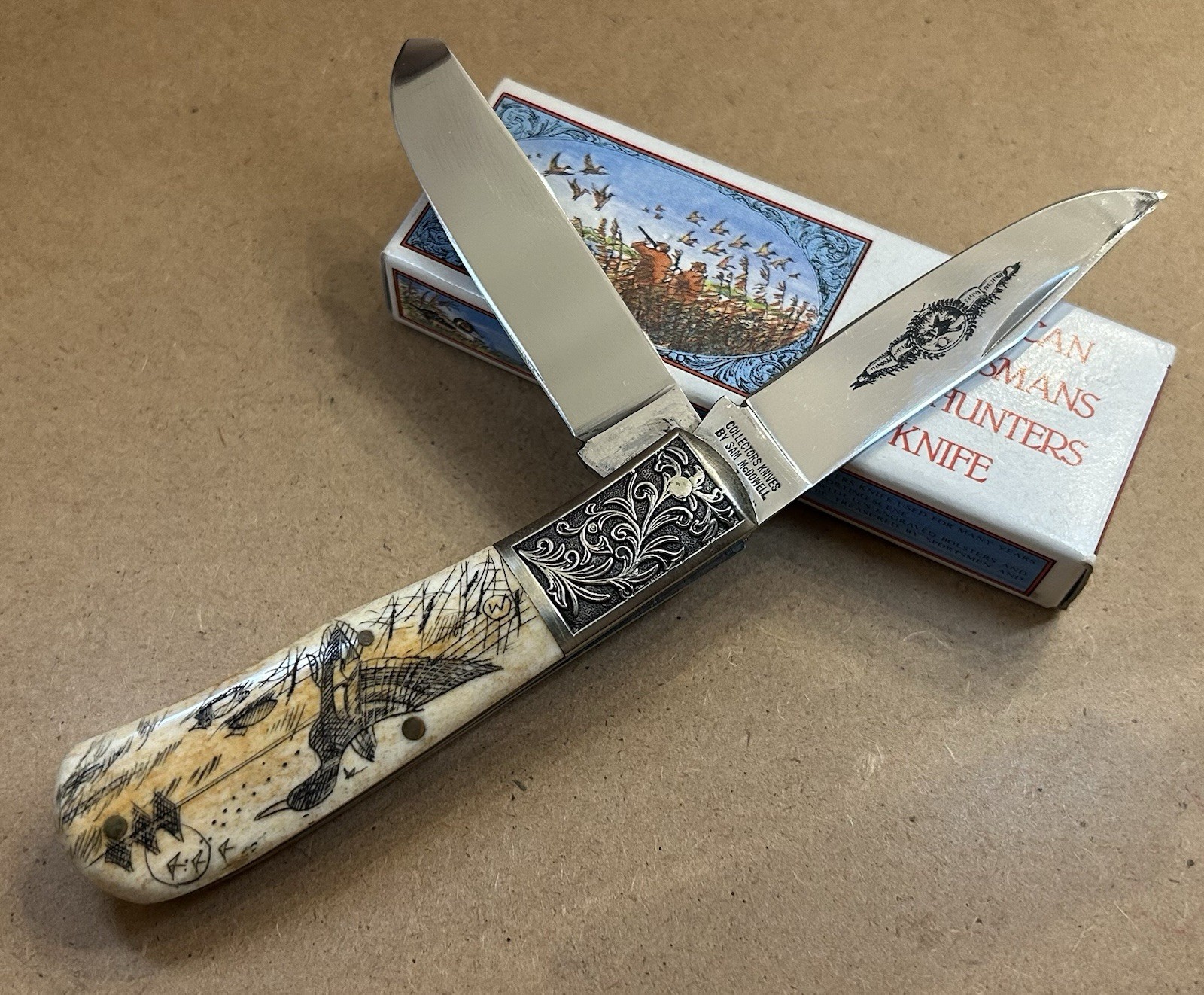 American Sportsmans Duckhunters Collectors Knife Sam McDowell - Elk Antler
