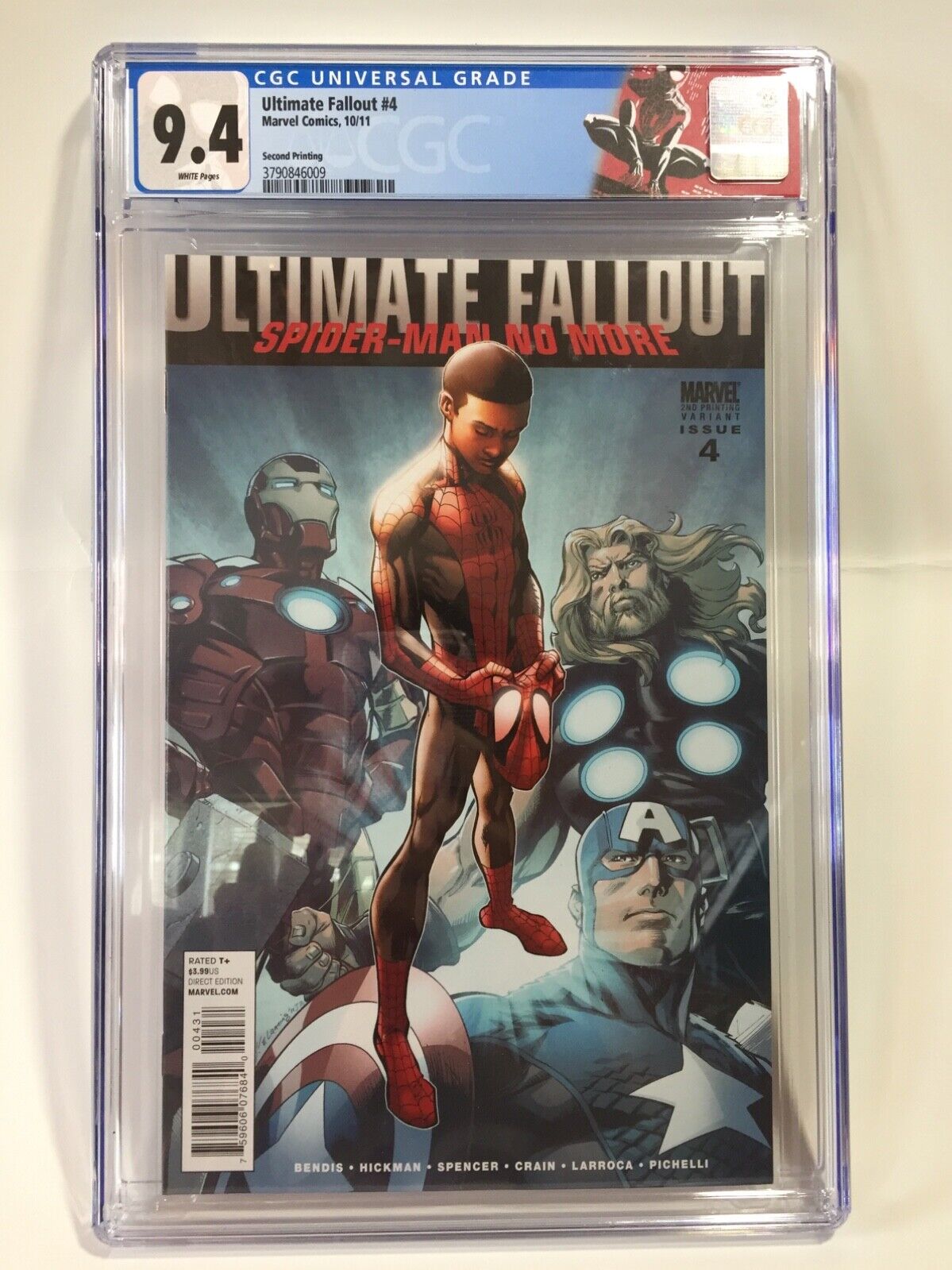 Ultimate Fallout #4 FIRST MILES CGC 9.4 Marvel Carnage She-hulk Moon-knight