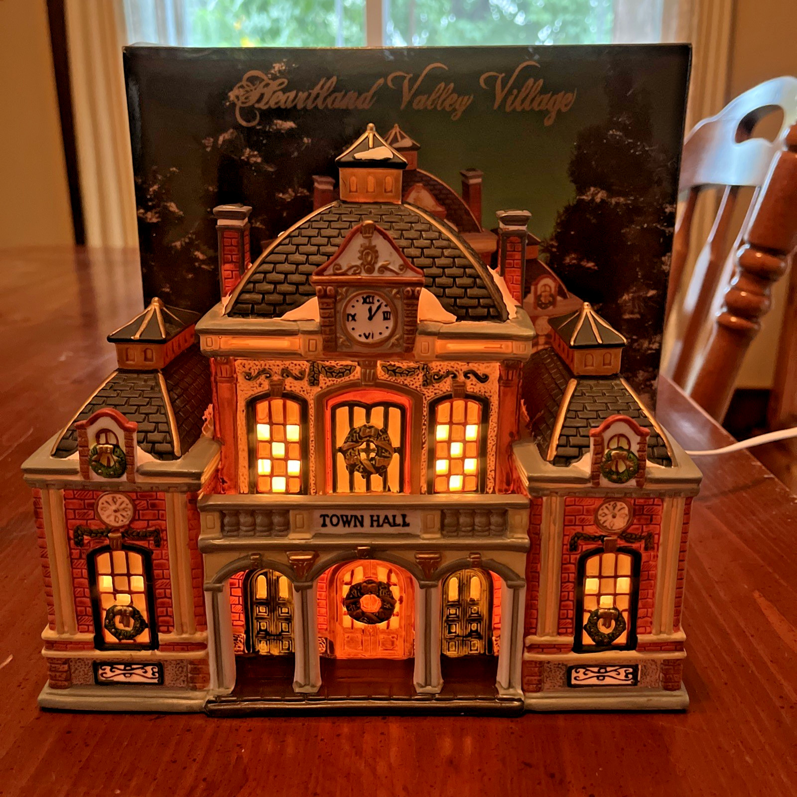 Heartland Valley Village Deluxe Porcelain Lighted Town Hall House: With Box