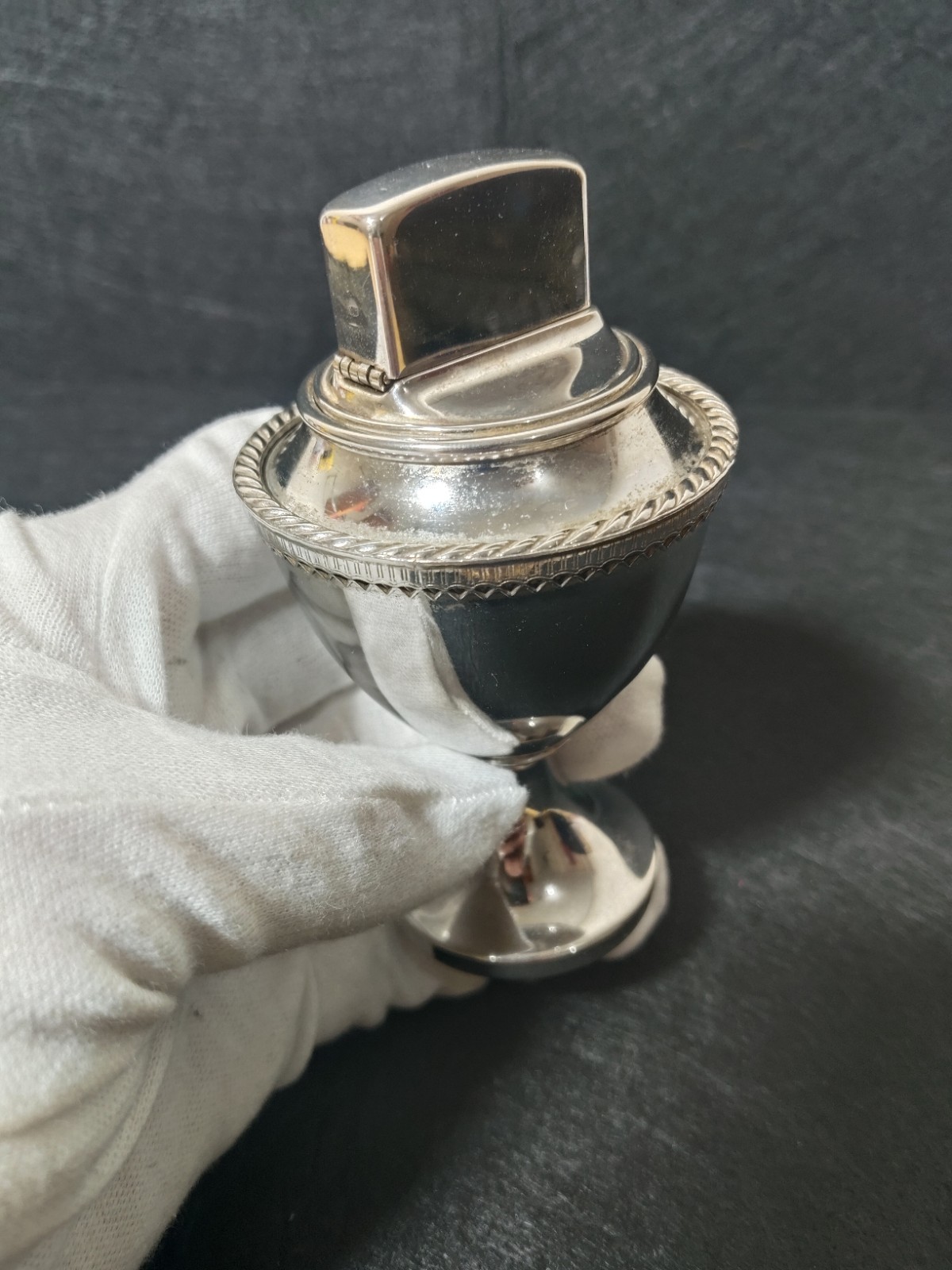 Rare vintage Zippo Corinthian table lighter, early 1960s.