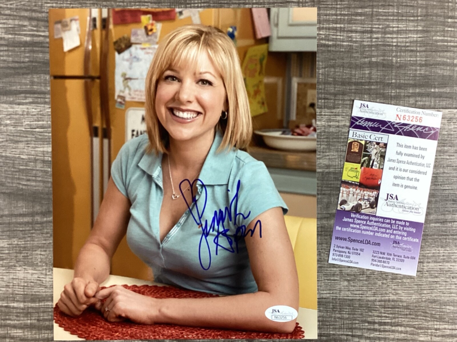 (SSG) Sexy JENNIFER ASPEN Signed 8X10 Color Photo \