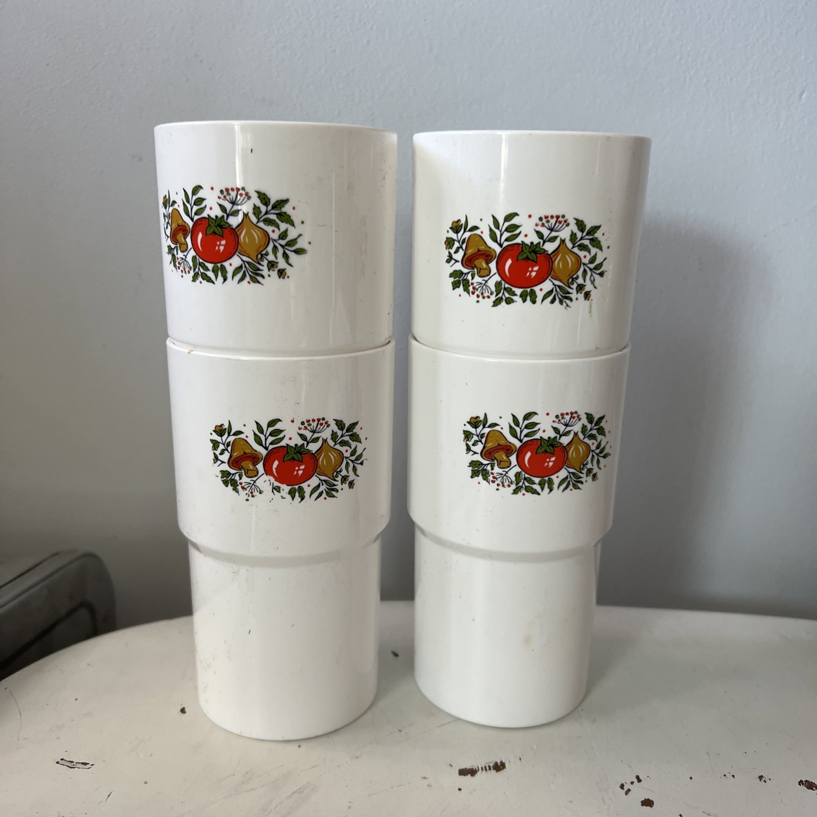 Vintage Sterilite #905 Tumblers Set 4 Garden Vegetable Spice of Life Coordinate