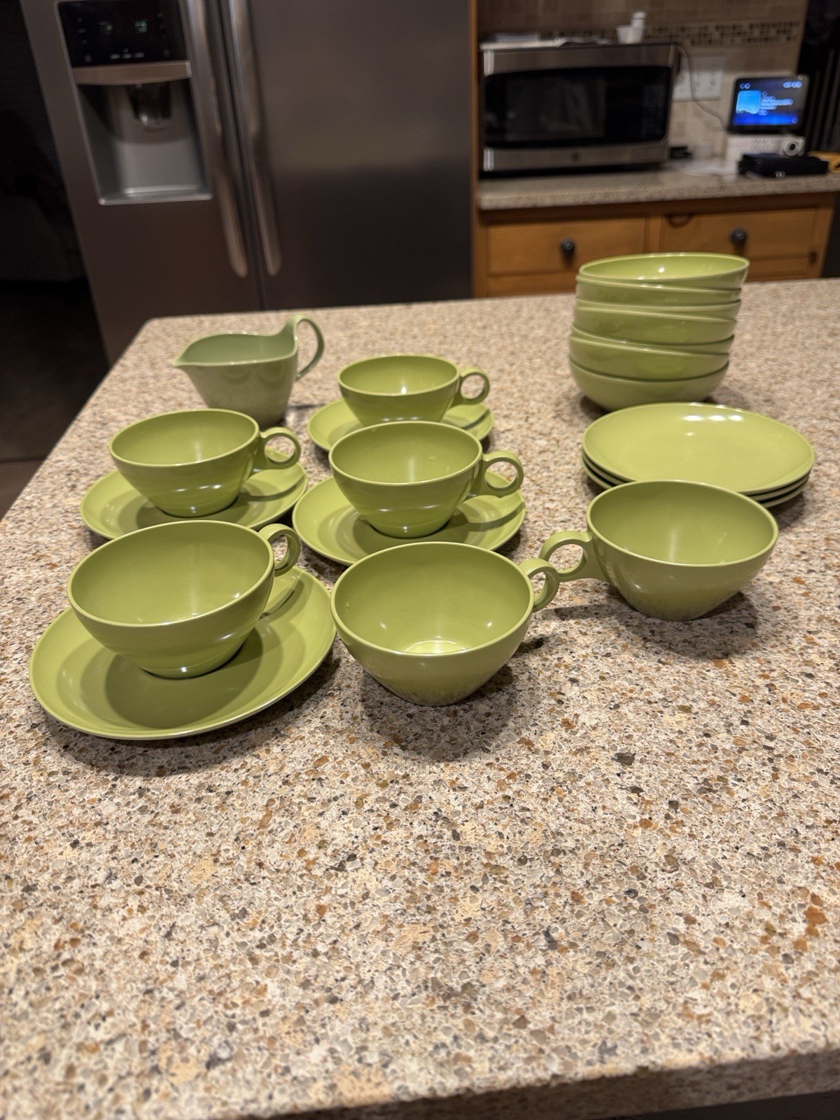 Vintage Prolon Avocado Green Melamine Set