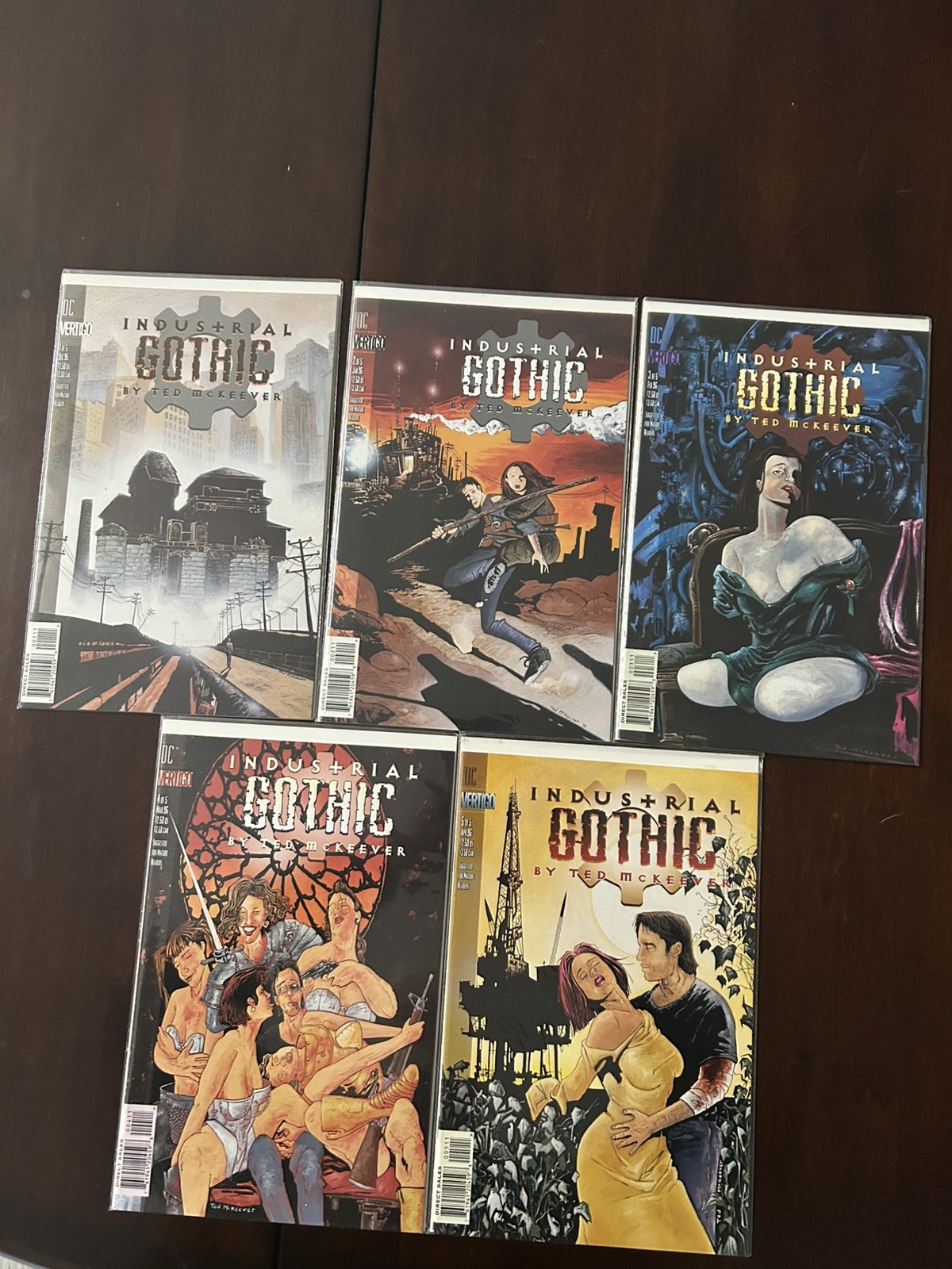 Industrial Gothic 1-5 Complete Set Mini Series Lot DC Vertigo 1995 Unread Industrial Gothic 1-5 Complete Set Mini Series Lot DC Vertigo 1995 Unread