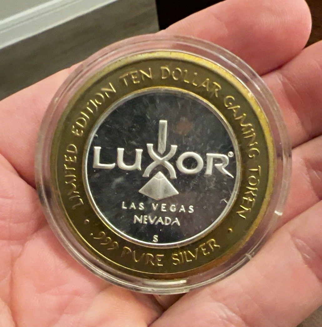 1994 Luxor Las Vegas $10 Silver Strike King Tut .999 Silver Casino Token