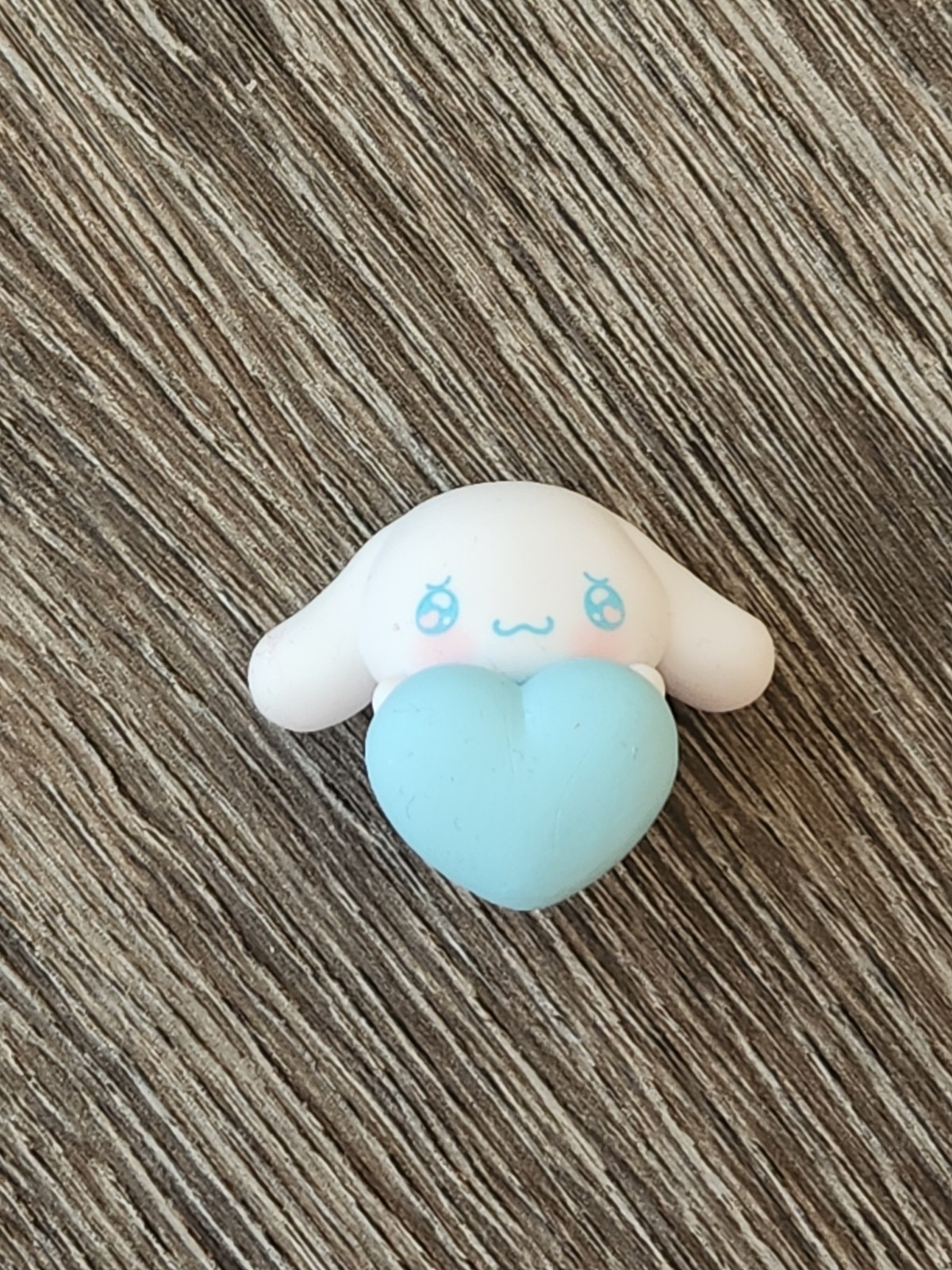 Tiny Sanrio Cinnamoroll with Heart Figurine