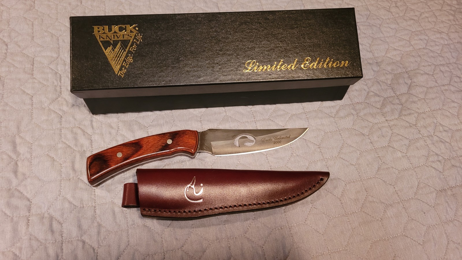 Buck Ducks Unlimited 2000 Limited Edition Fixed Blade Wood Handle Sheath Box