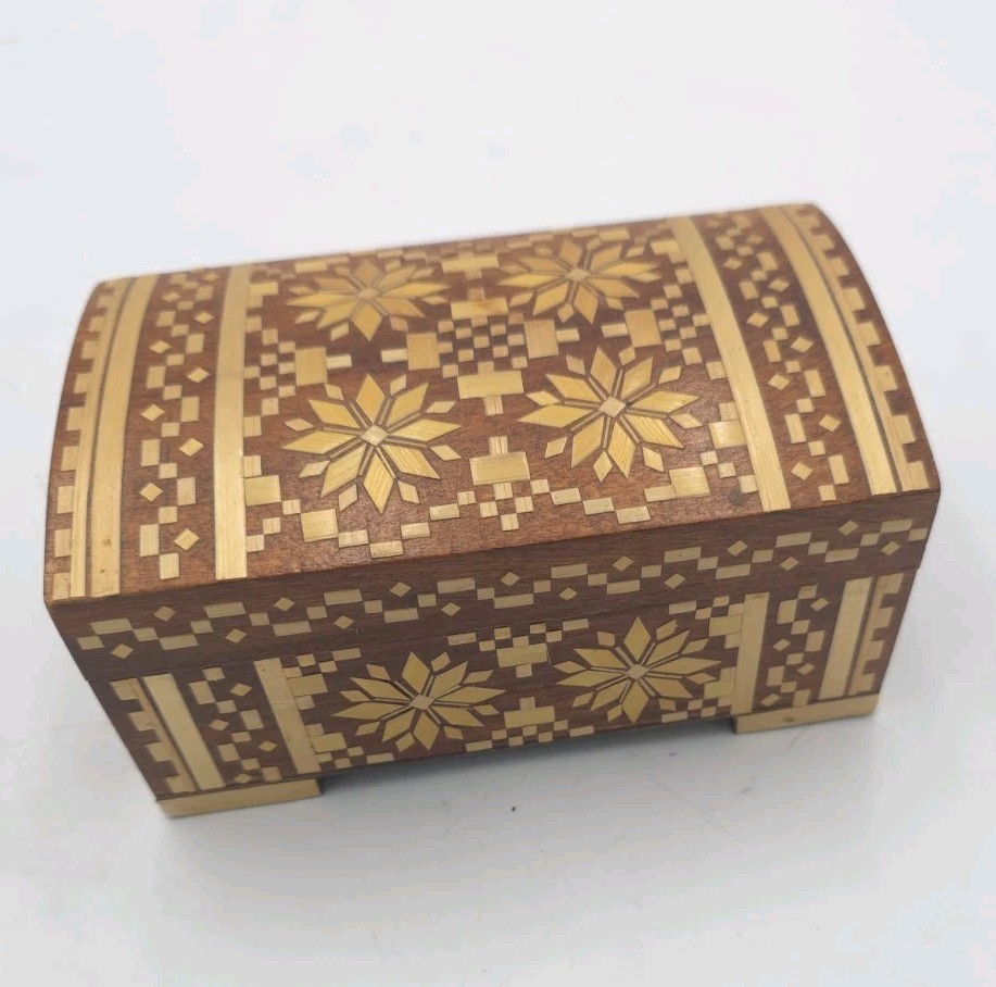 Vintage Wood Marquetry Inlay Jewelry Trinket Box Floral Geometric Red Lined