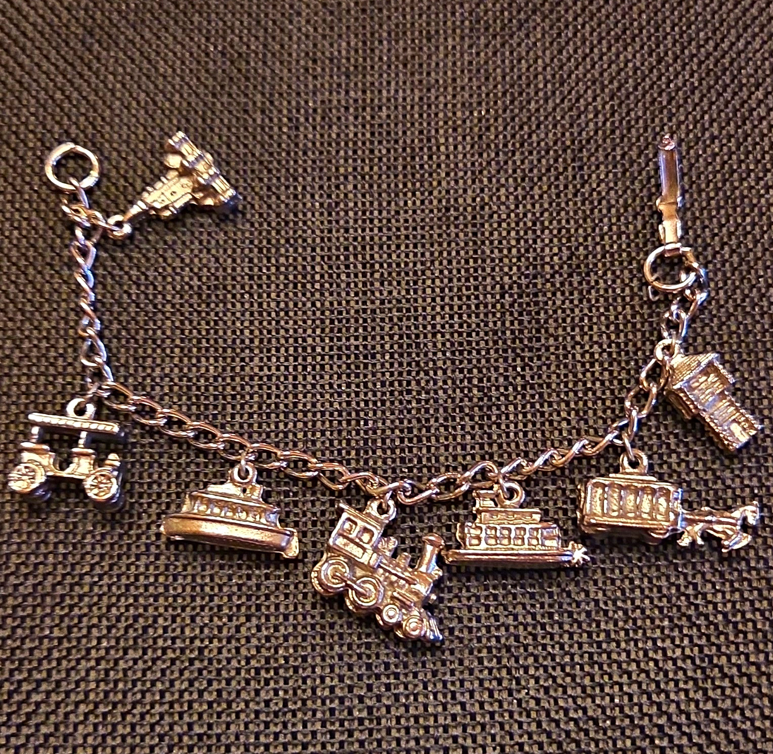 VINTAGE DISNEY SILVER TONE  CHARM BRACELET 1960\'s