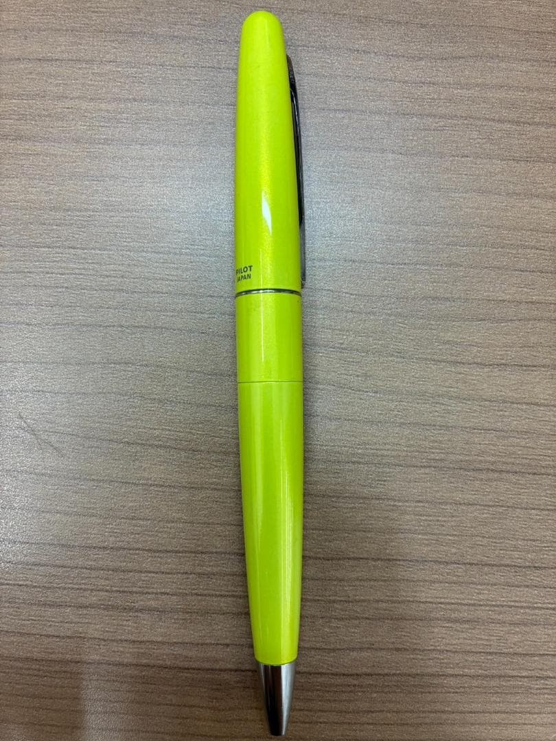 Michi 8032 PILOT Capless Fountain Pen EF (Extra Fine Font)