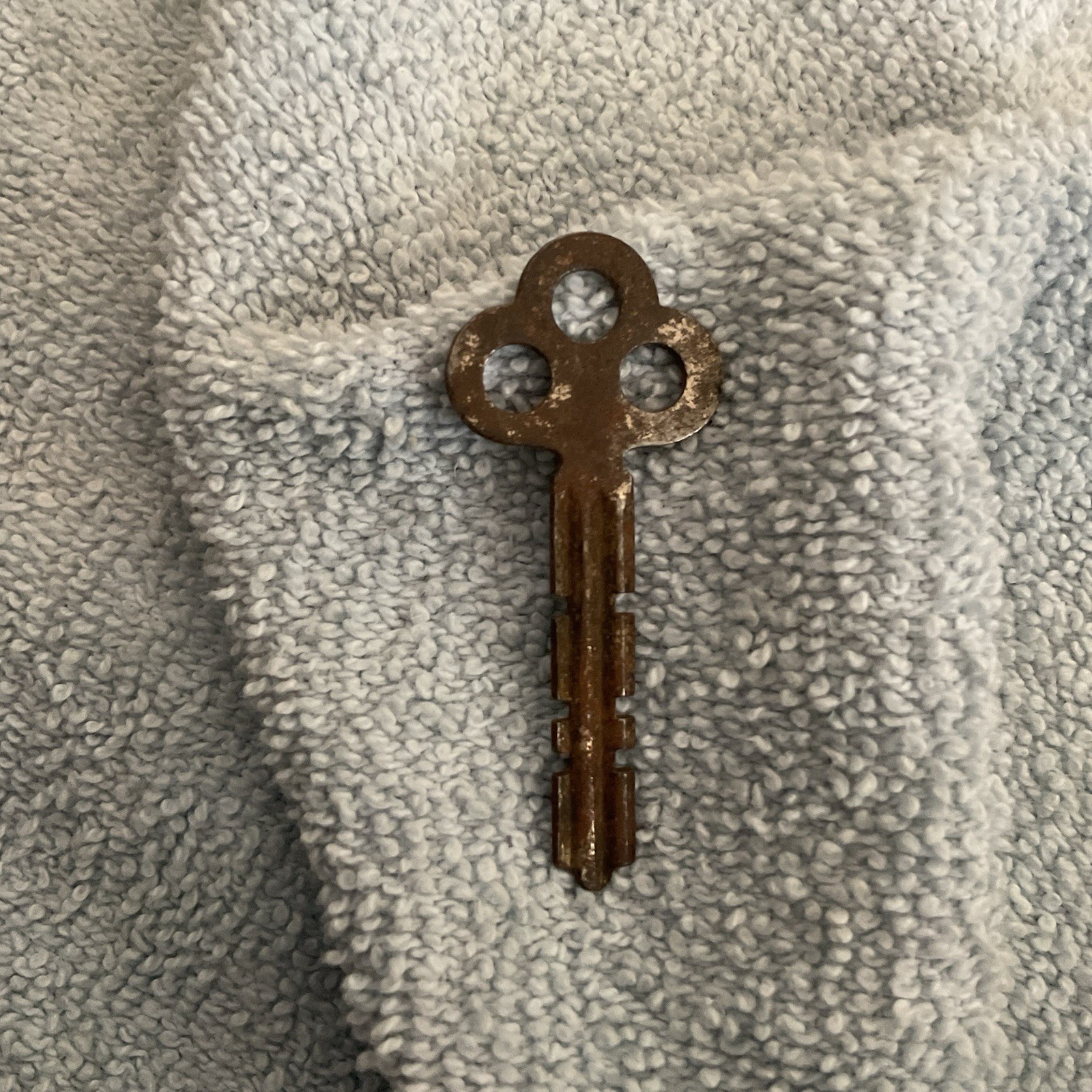 Antique Flat Key Unmarked Solid Steel