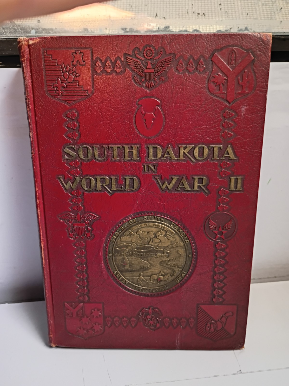 South Dakota in World War II 1947 Volume I History Commission