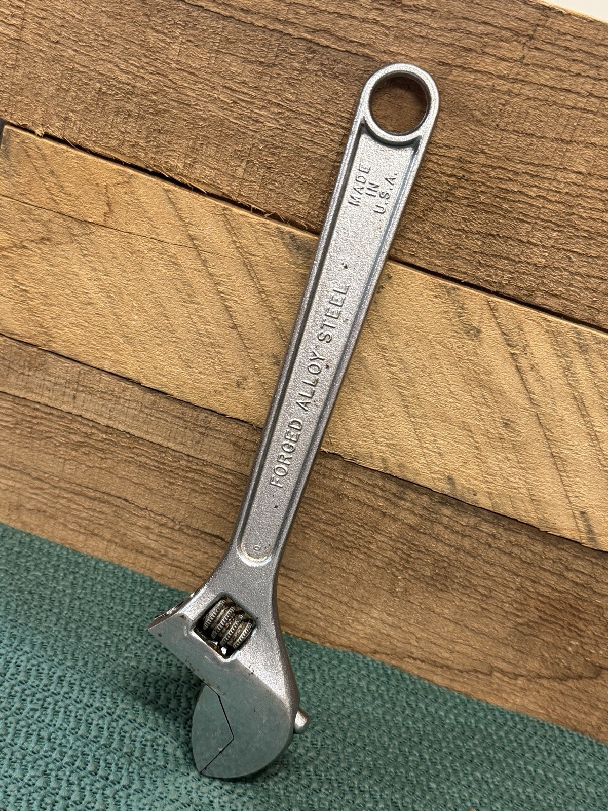 Vintage Wizard Adjustable Wrench H 2402 8\