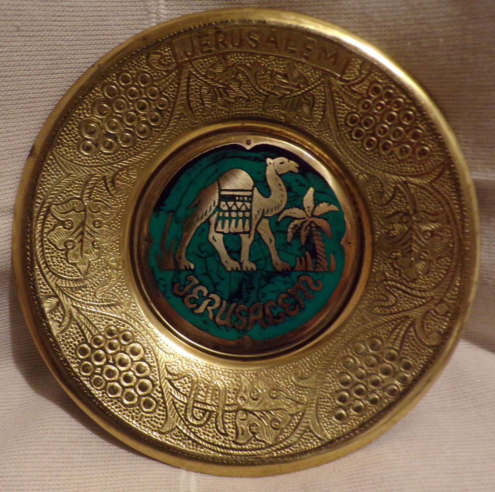 Beautiful Vintage Brass Israel Jerusalem Plate Wall Hanging Camel Palm Tree 6\