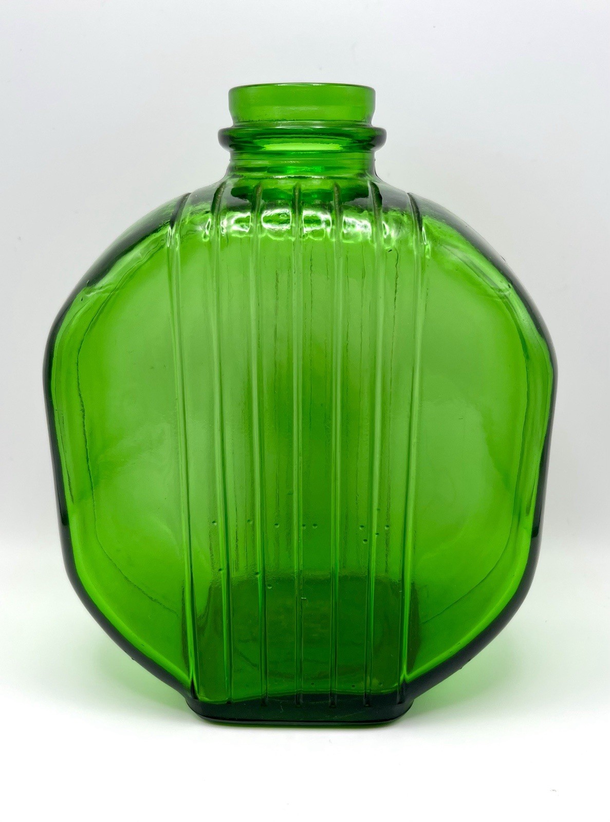 Vintage Green Glass Jar Round Flat Textured Lines Art Deco Geometric Pat PNDG 1