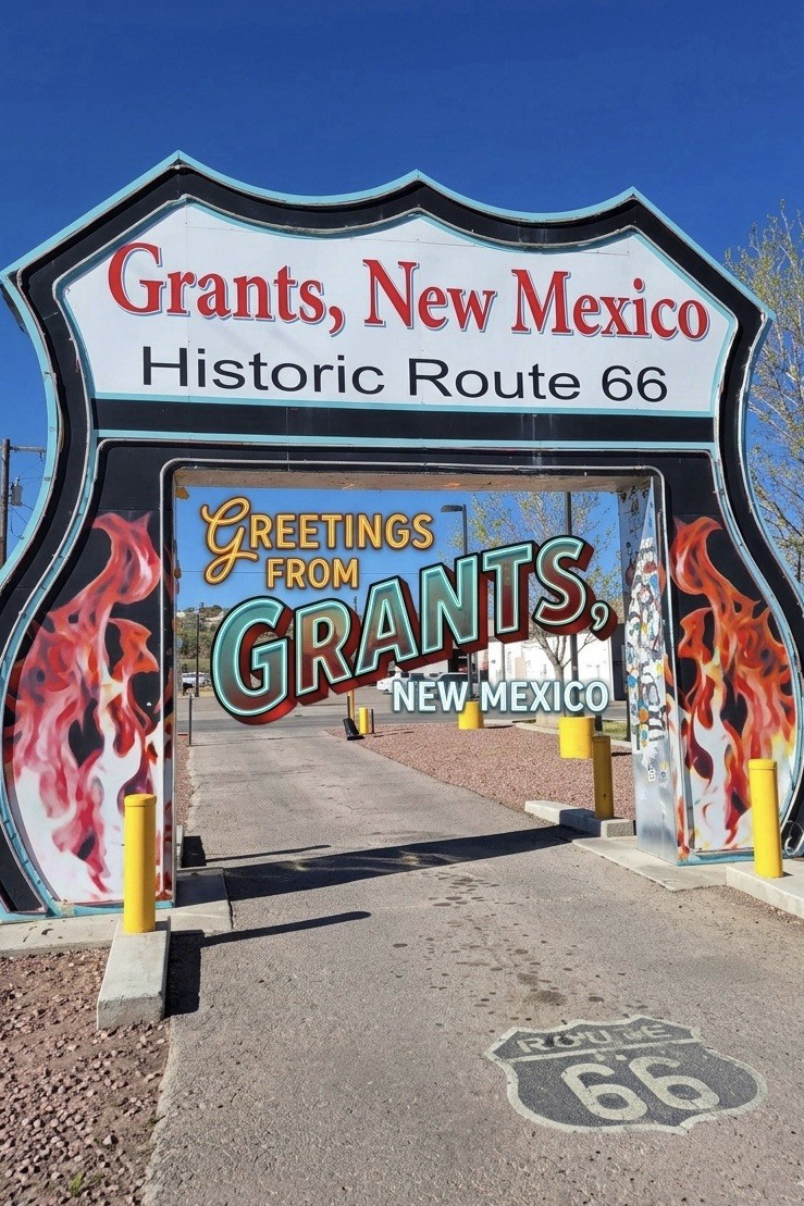 Greetings From Grants, New Mexico Modern Route 66 Large Letter Postcard B681