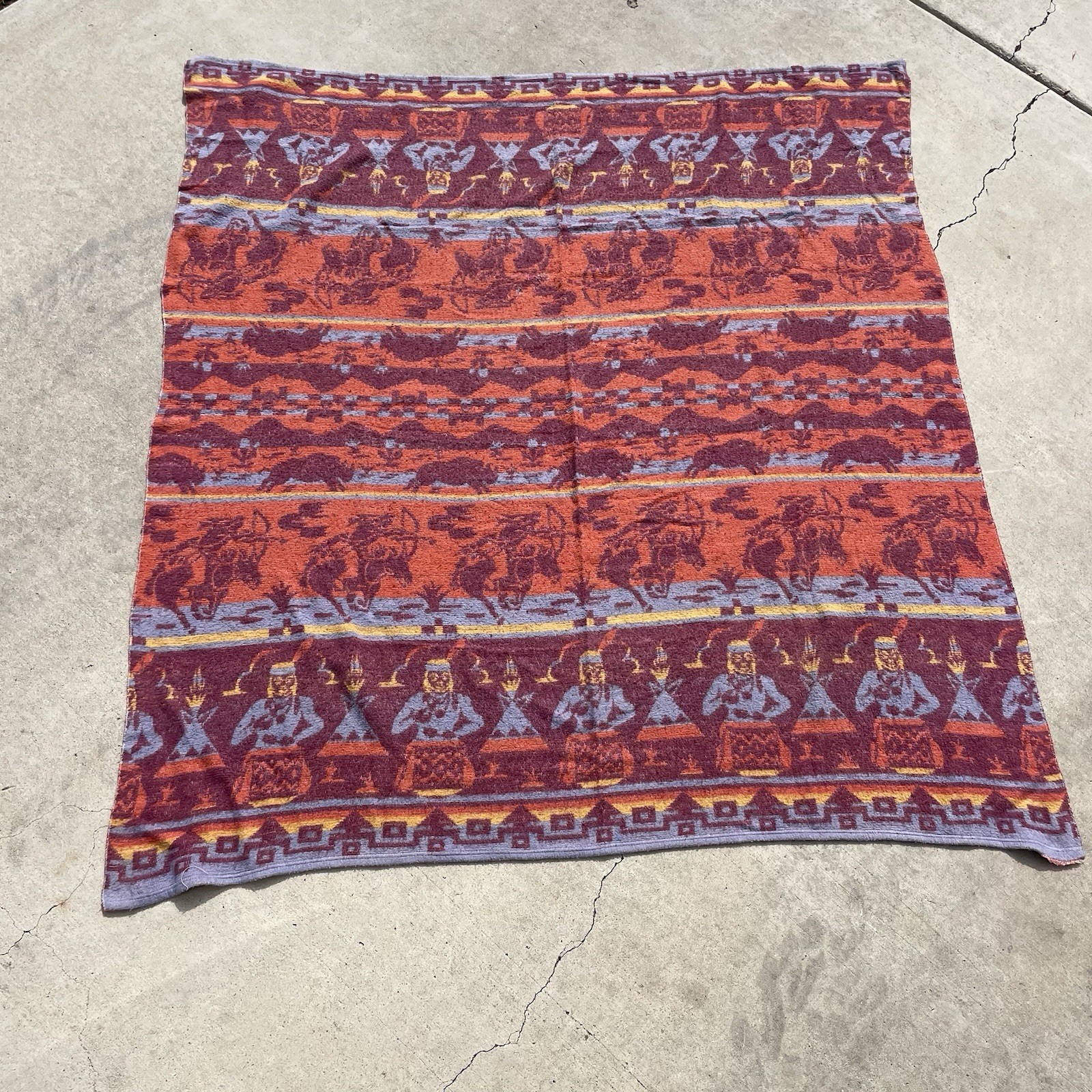 Vintage 30s 40s Beacon Camp Trade Blanket Indian Tribal Native American Design