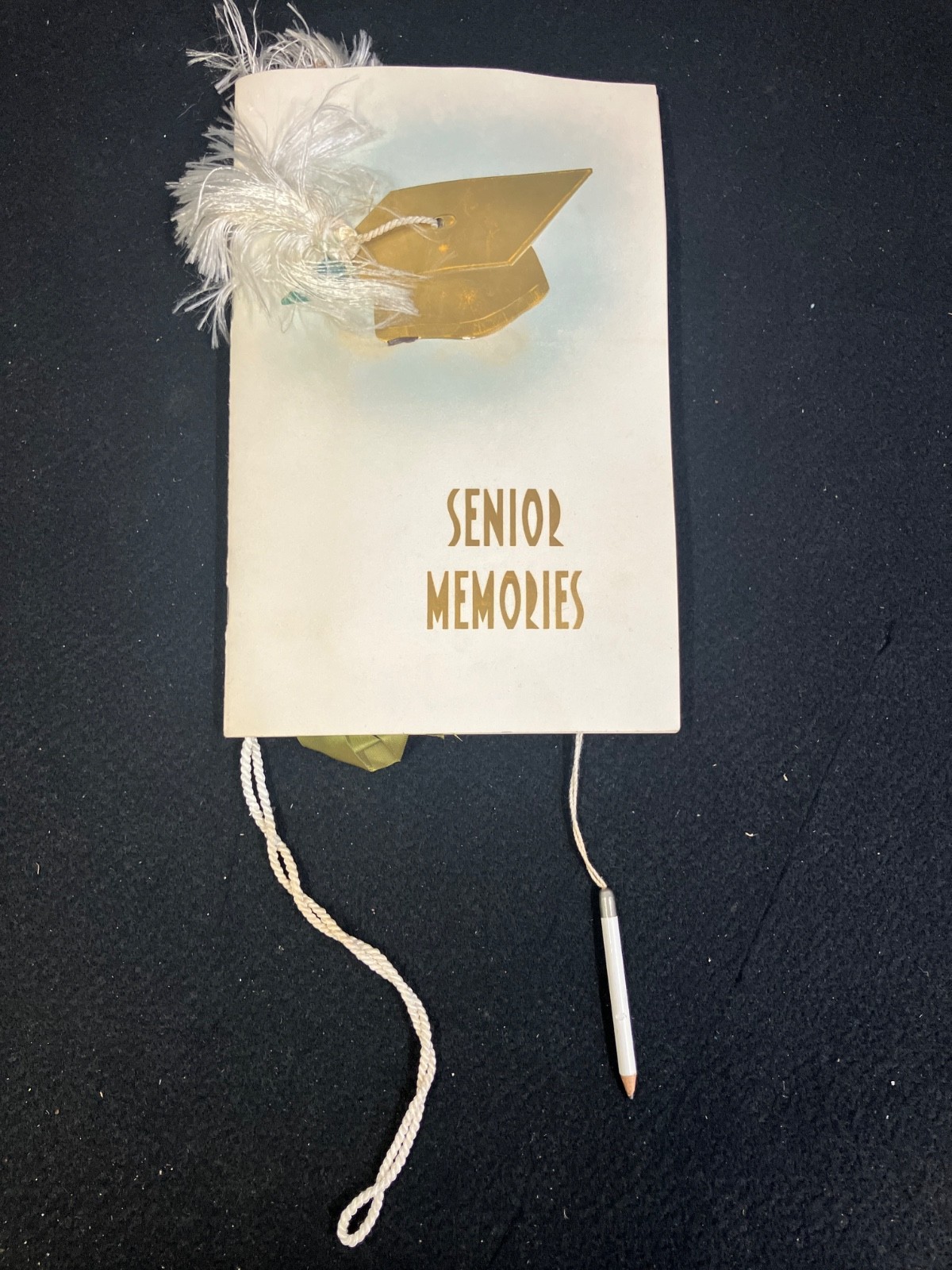 1959 CANOGA PARK HIGH SCHOOL SENIOR MEMORIES BOOKLET, CANOGA PARK, CALIFORNIA
