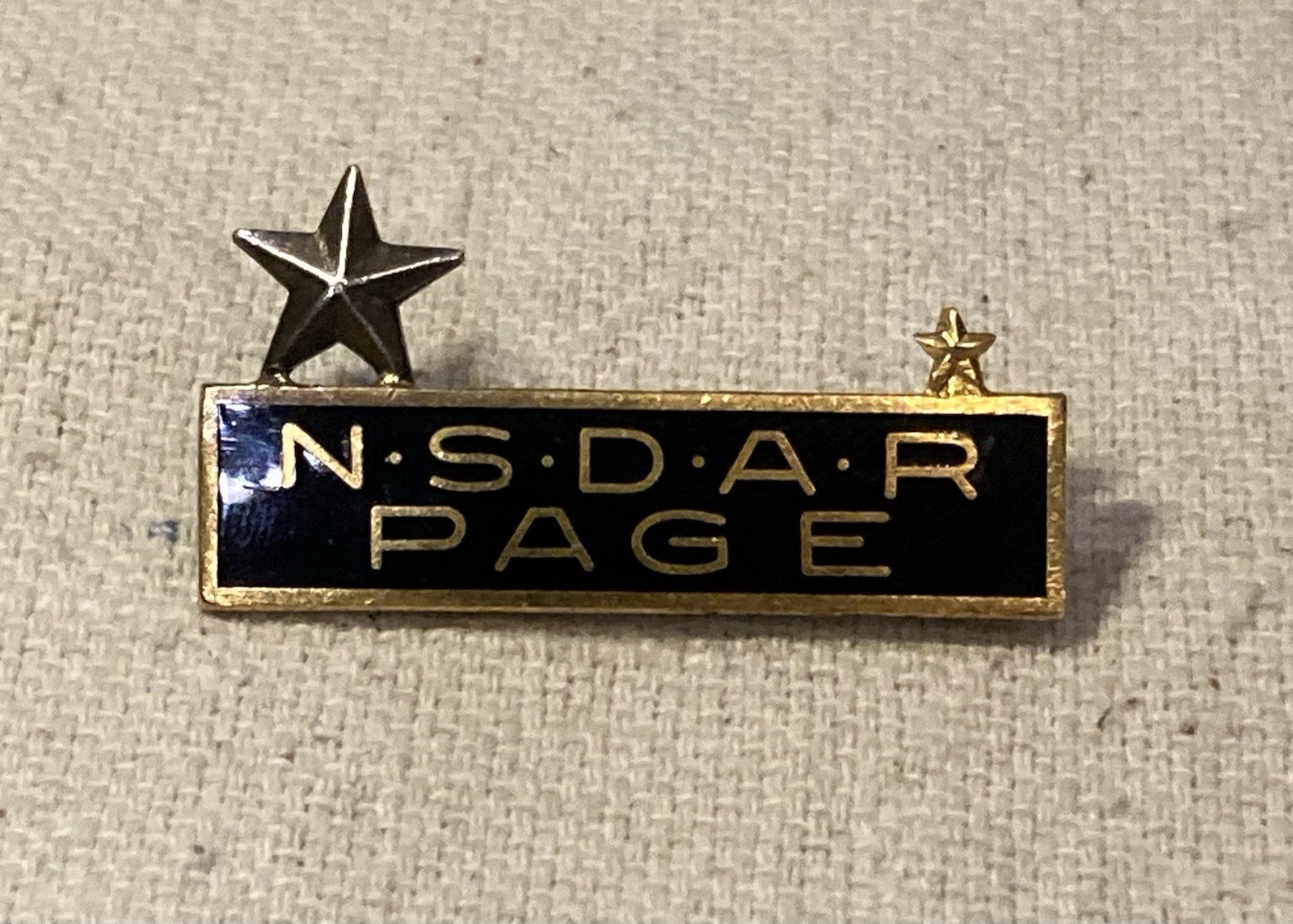 DAR Daughters of the American Revolution Page NSDAR Pin Badge Stars