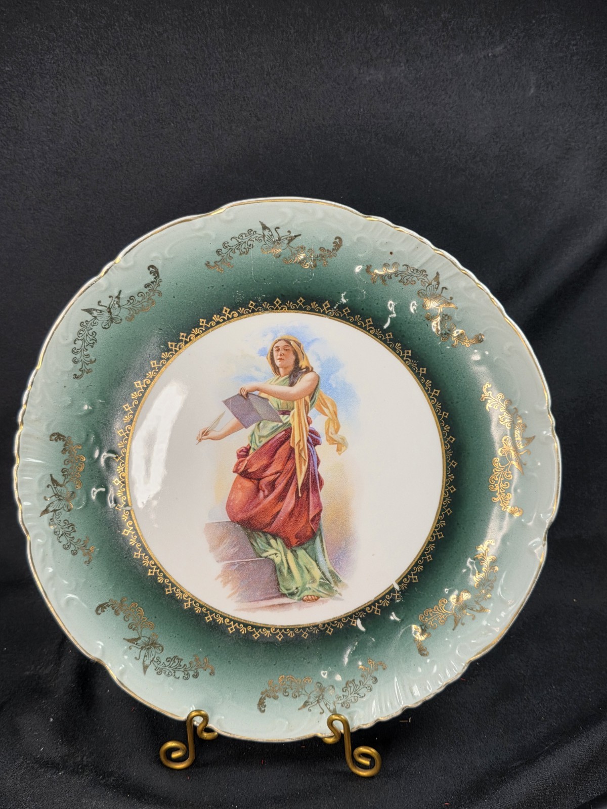Antique Merkelsgrun Austria Muse of Wrinters Cabinet Portrait Plate Green 8.75\